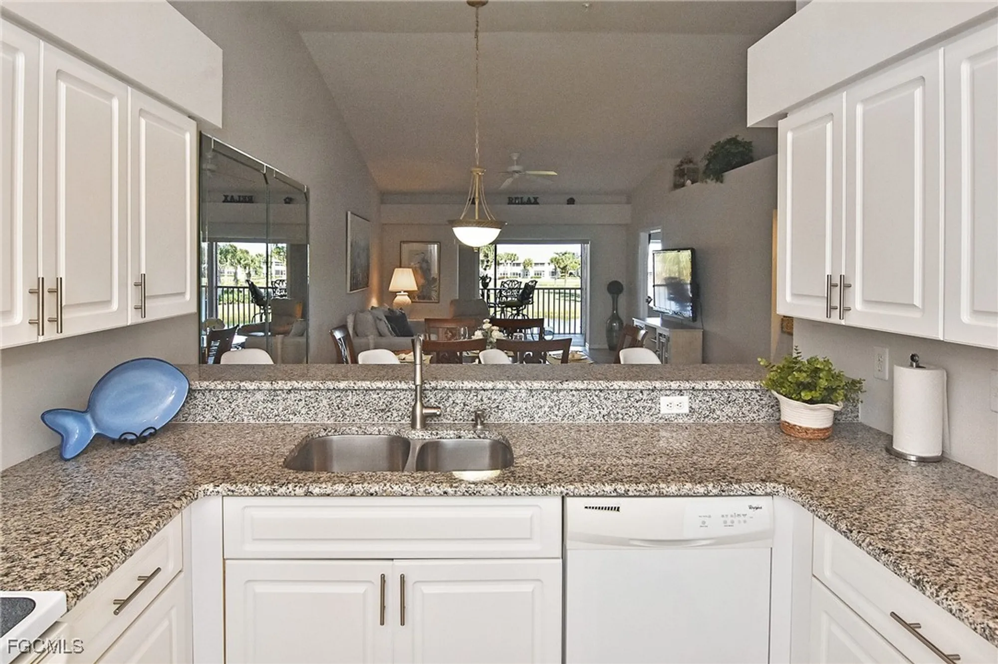 Property Slideshow image 2 of 50 | 8067 queen palm ln apt 625, Fort Myers, FL, 33966