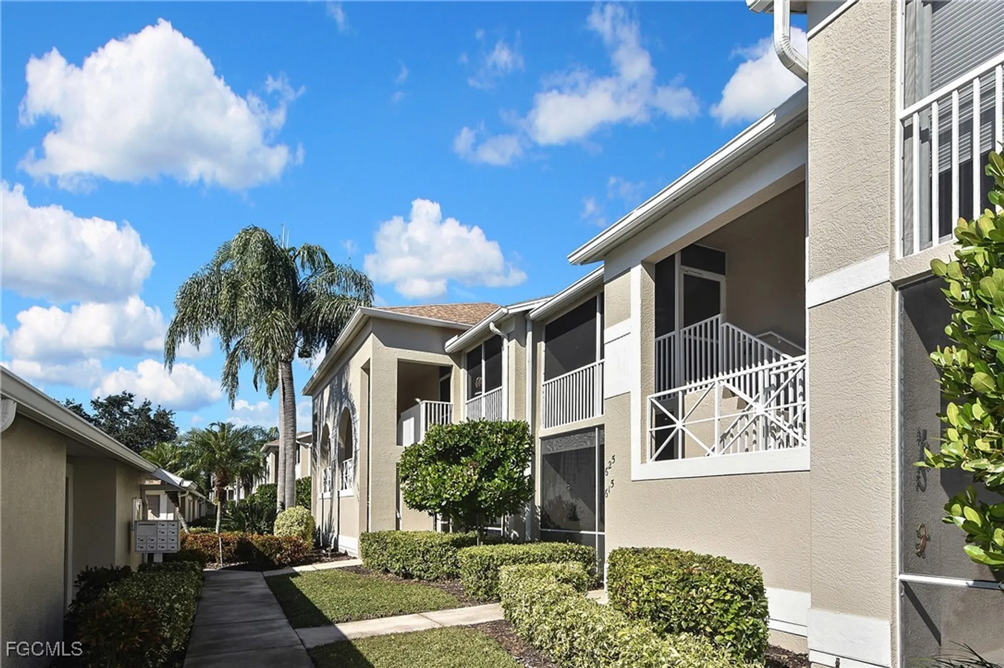 Property Slideshow image 35 of 50 | 8067 queen palm ln apt 625, Fort Myers, FL, 33966