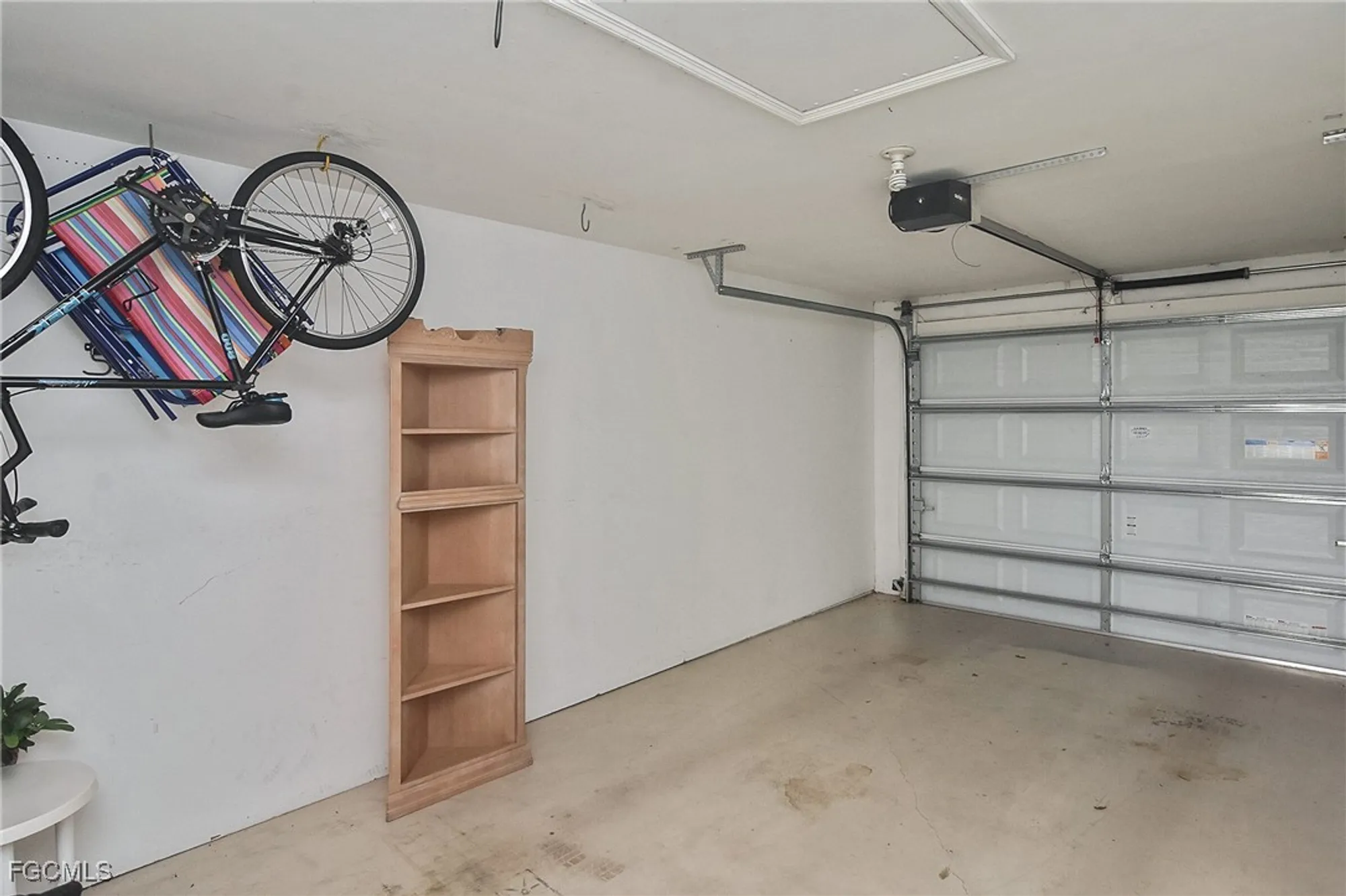 Property Slideshow image 40 of 50 | 8067 queen palm ln apt 625, Fort Myers, FL, 33966