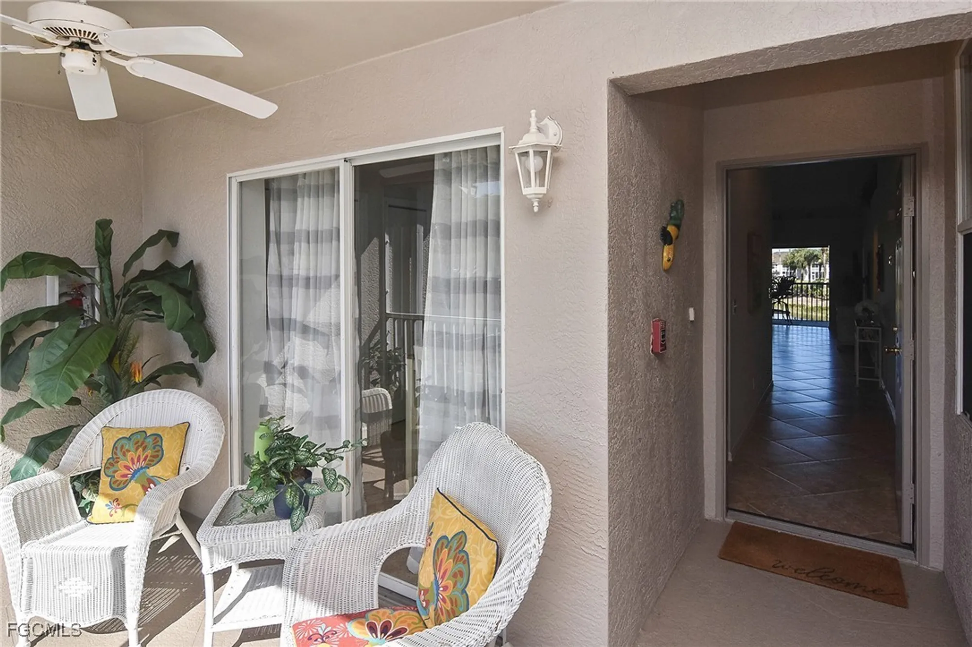 Property Slideshow image 6 of 50 | 8067 queen palm ln apt 625, Fort Myers, FL, 33966
