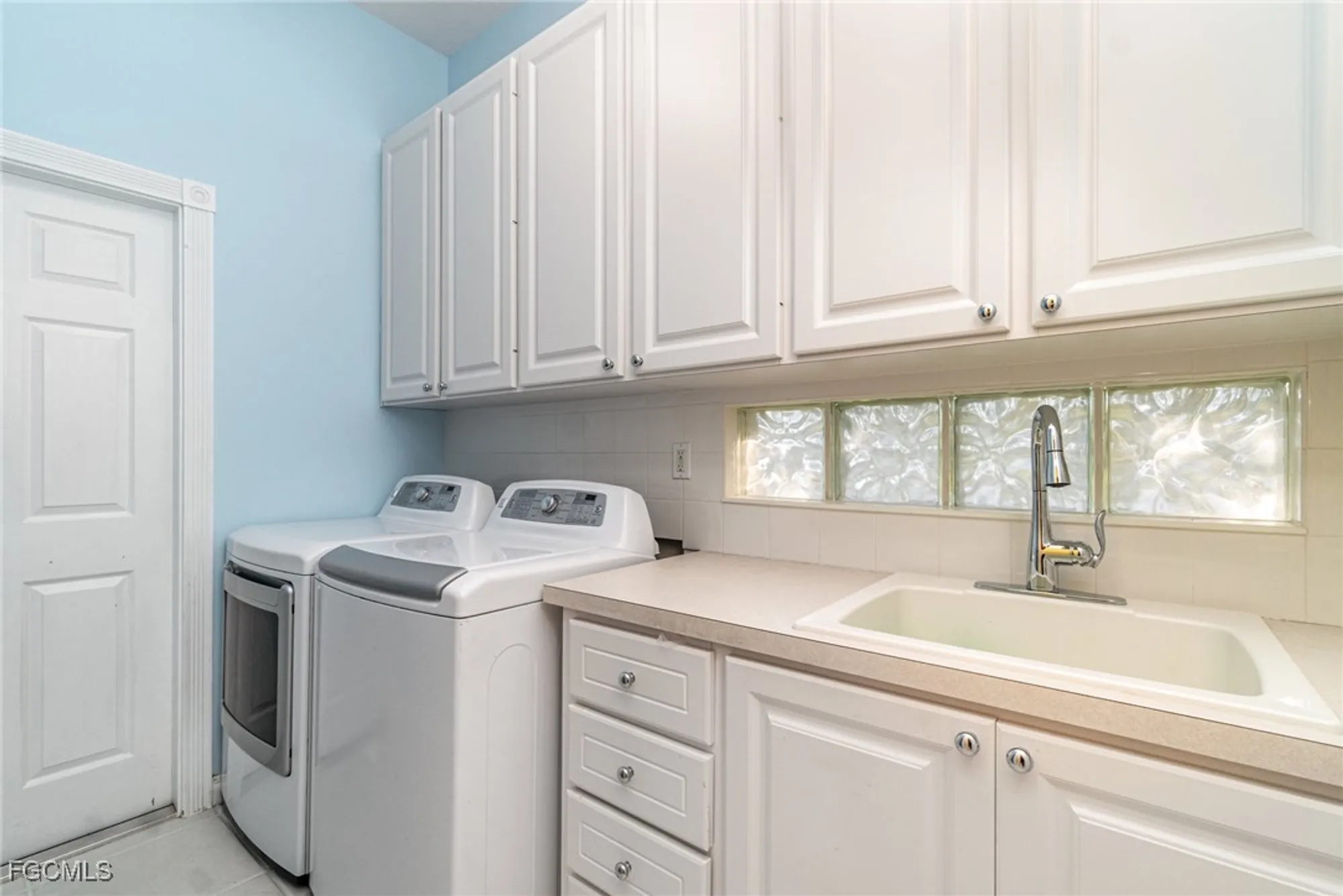 Property Slideshow image 20 of 33 | 3461 anguilla way, Naples, FL, 34119