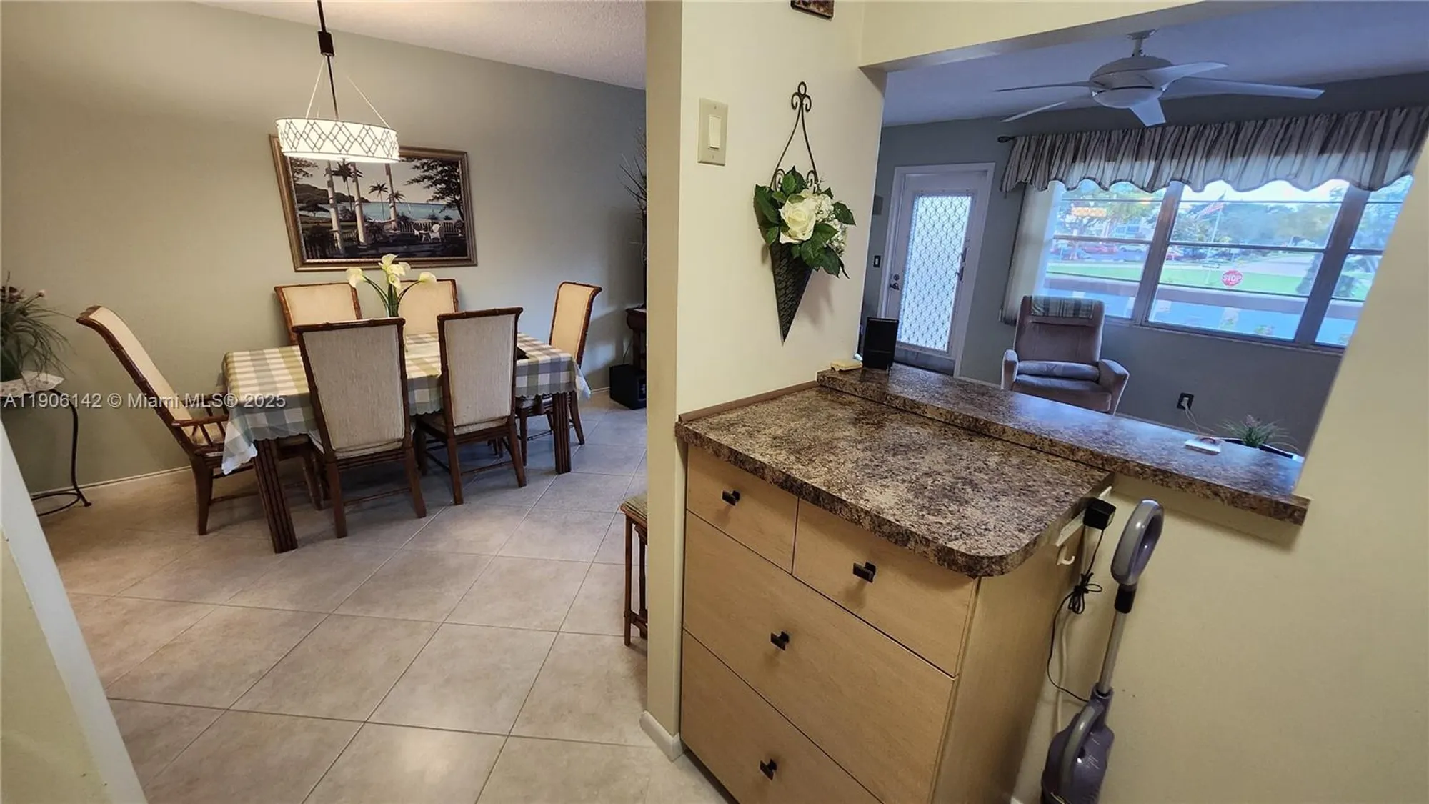 Property Slideshow image 11 of 42 | 2132 cambridge f # 2132, Deerfield Beach, FL, 33442