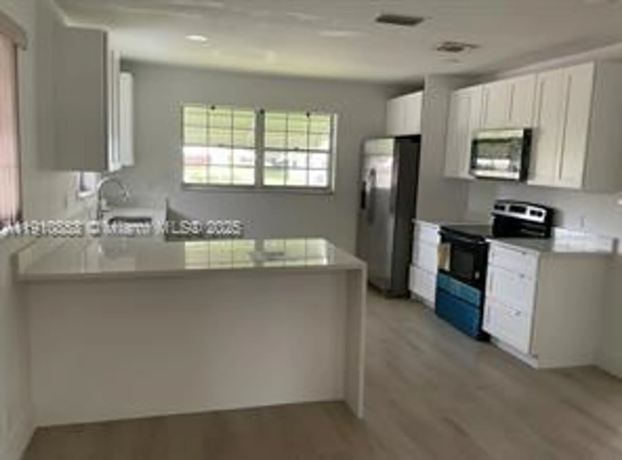 Property Slideshow image 7 of 14 | 504 sandpiper cir, Delray Beach, FL, 33445