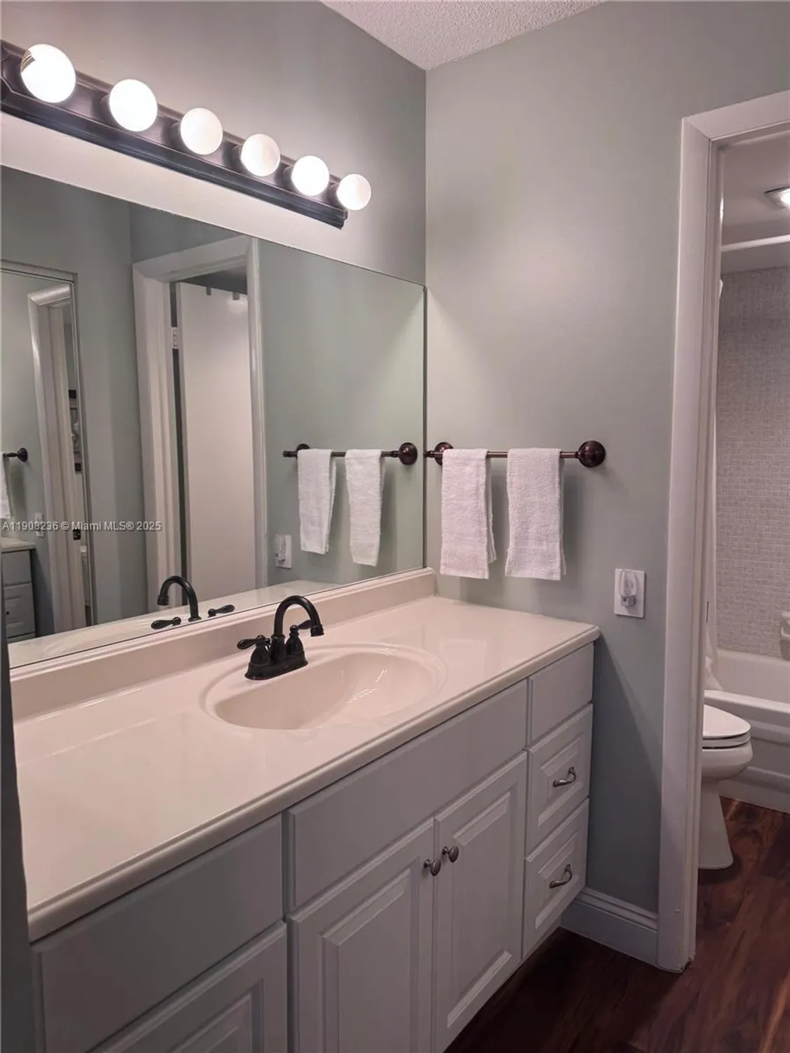 Property Slideshow image 10 of 20 | 9080 lime bay blvd apt 104, Tamarac, FL, 33321