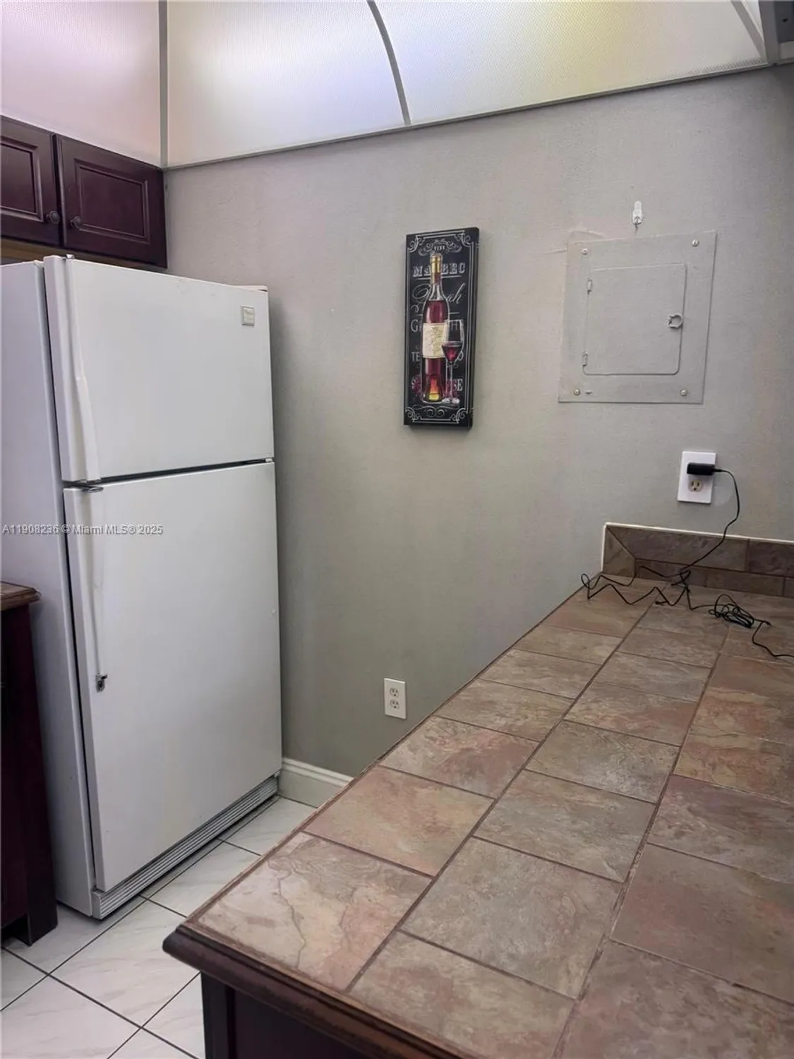 Property Slideshow image 7 of 20 | 9080 lime bay blvd apt 104, Tamarac, FL, 33321