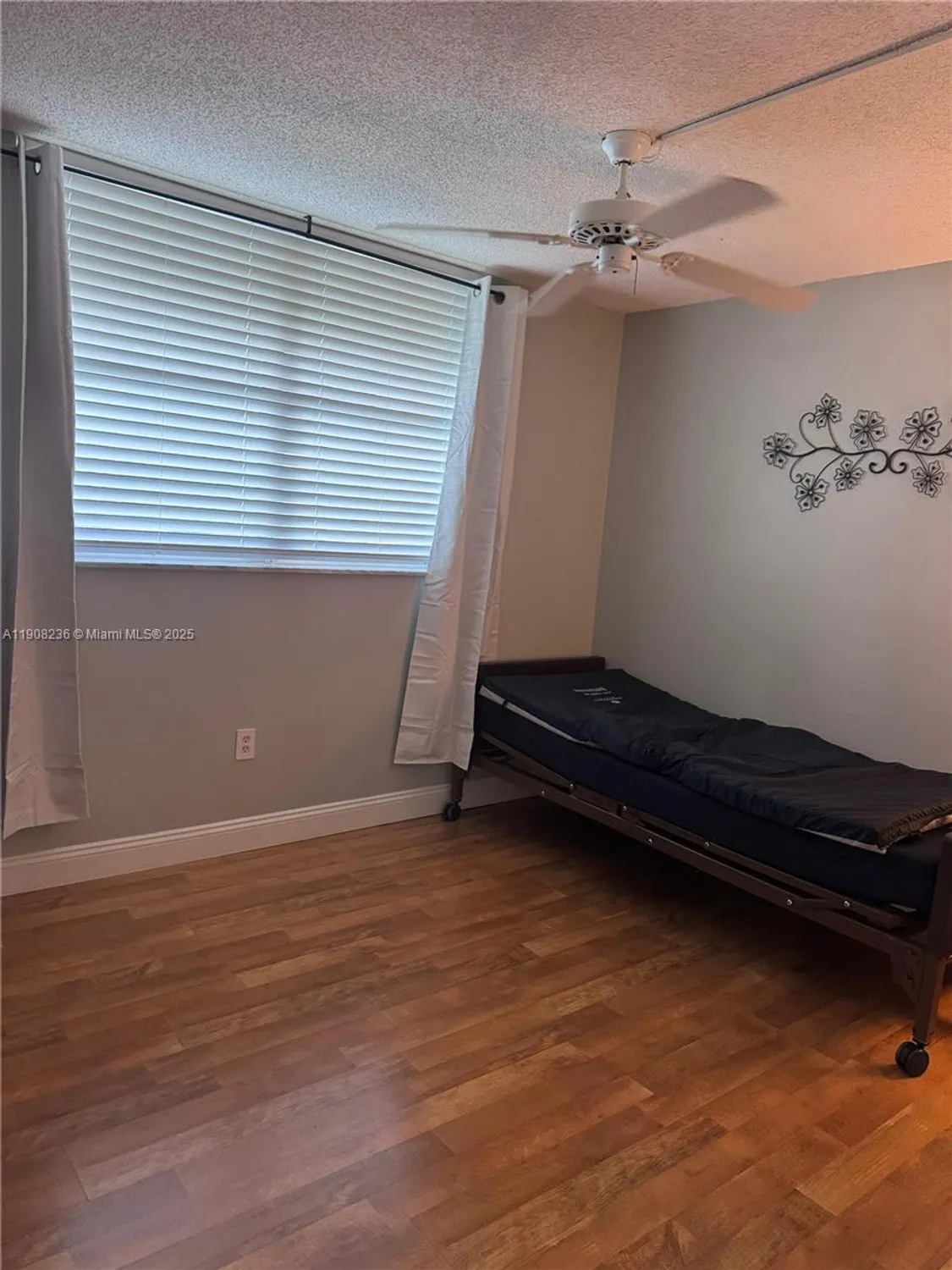 Property Slideshow image 9 of 20 | 9080 lime bay blvd apt 104, Tamarac, FL, 33321