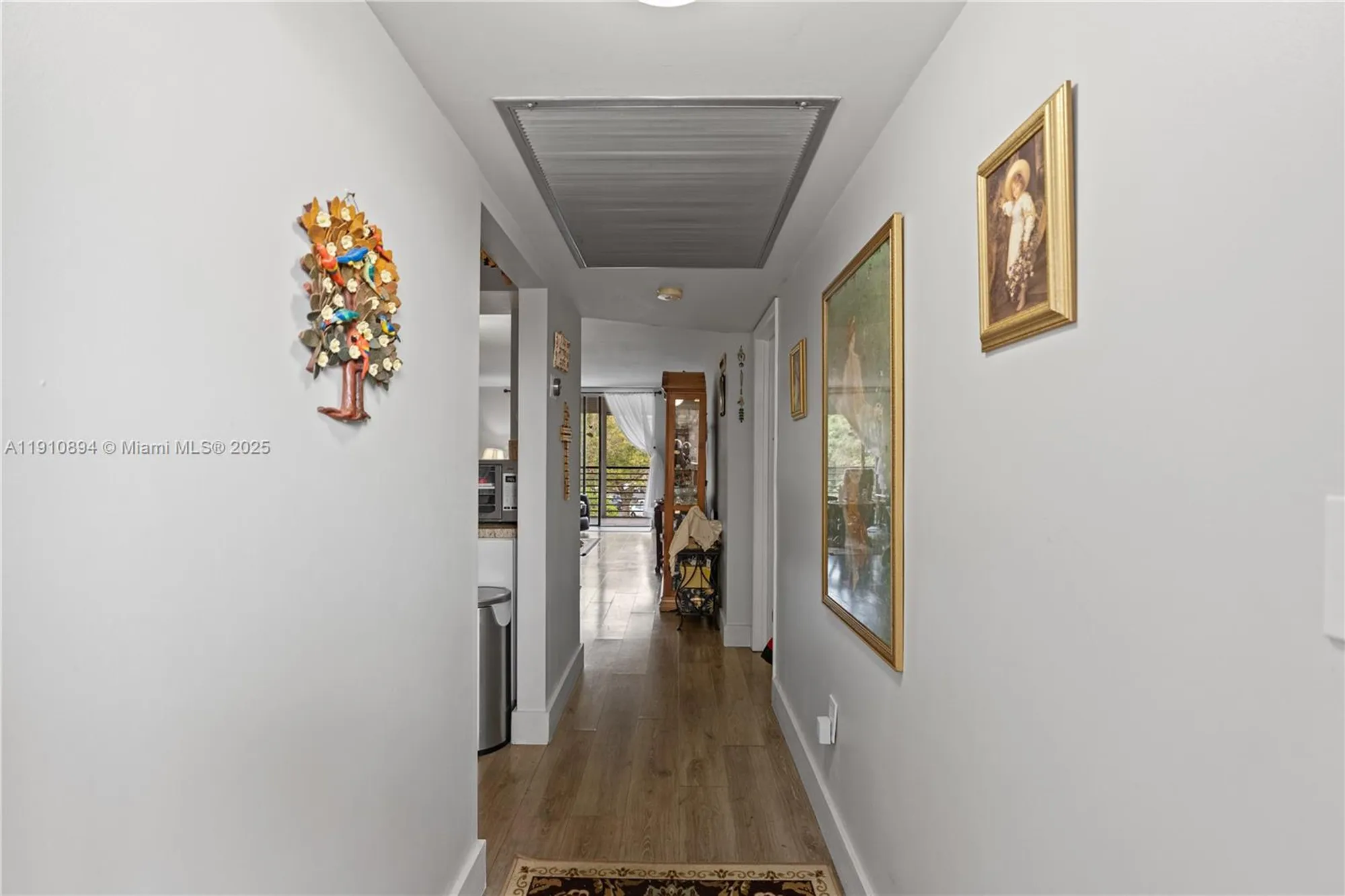 Property Slideshow image 10 of 63 | 1000 colony point cir apt 308, Pembroke Pines, FL, 33026