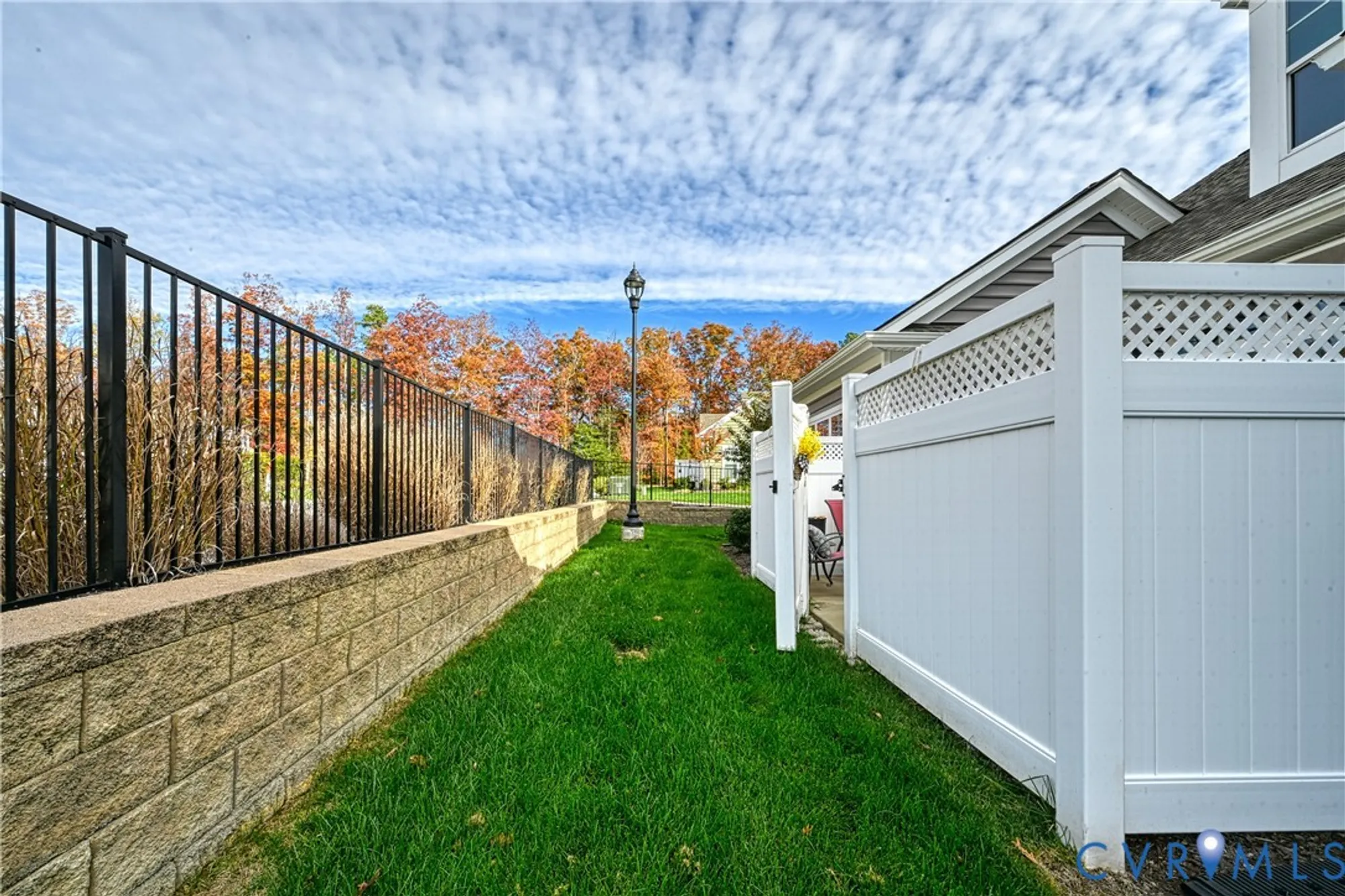 Property Slideshow image 36 of 45 | 1009 woodlet meadow ln, Midlothian, VA, 23114