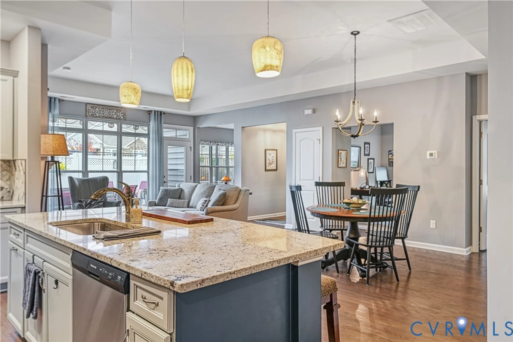 Property Slideshow image 5 of 45 | 1009 woodlet meadow ln, Midlothian, VA, 23114