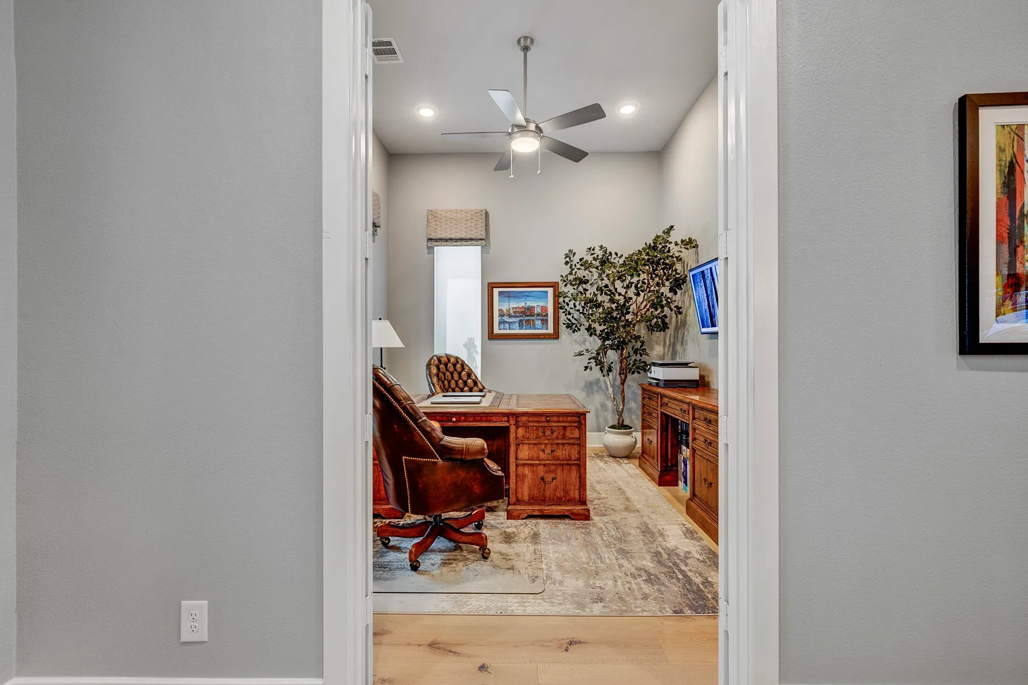 Property Slideshow image 11 of 48 | 327 n turks cap trl, Montgomery, TX, 77316