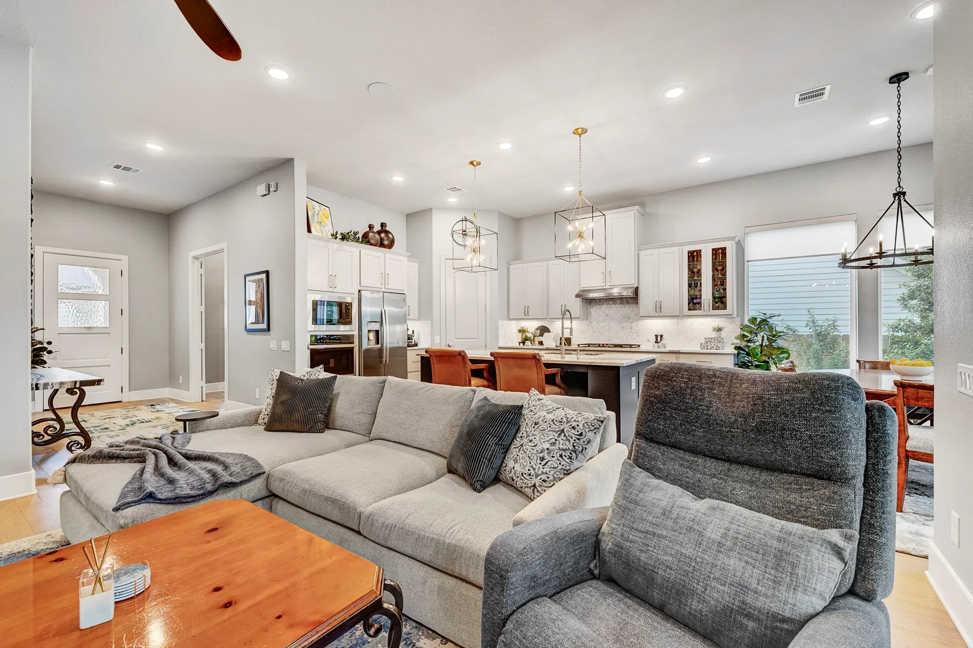 Property Slideshow image 30 of 48 | 327 n turks cap trl, Montgomery, TX, 77316