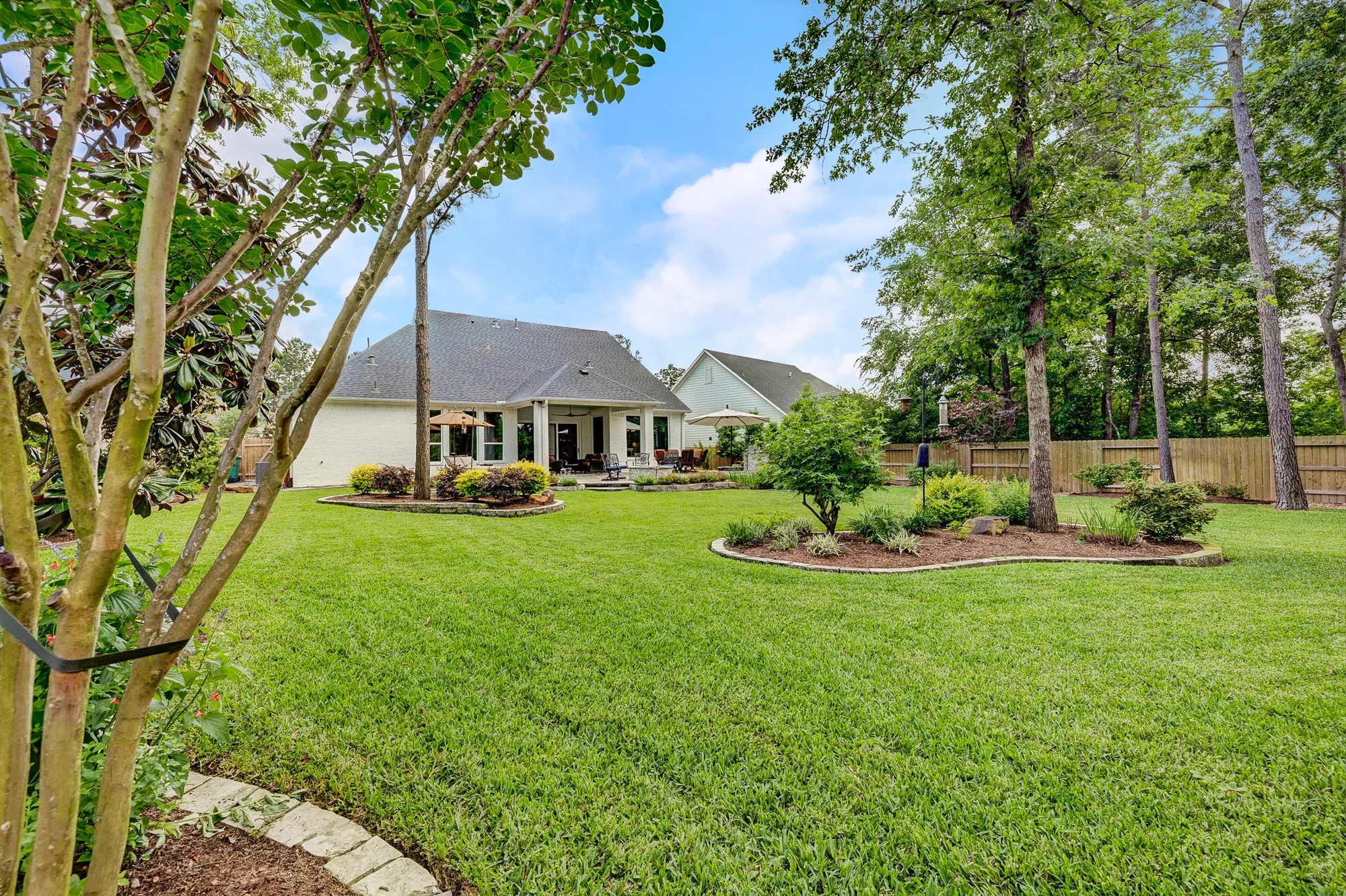 Property Slideshow image 46 of 48 | 327 n turks cap trl, Montgomery, TX, 77316