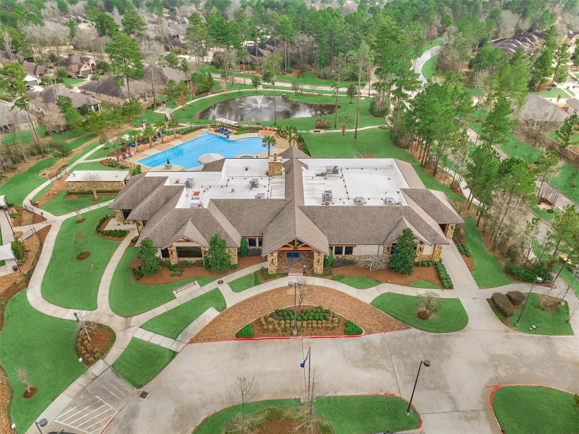 Property Slideshow image 4 of 48 | 327 n turks cap trl, Montgomery, TX, 77316