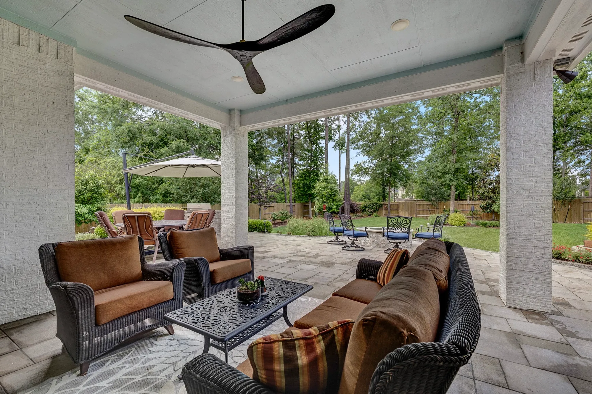 Property Slideshow image 40 of 48 | 327 n turks cap trl, Montgomery, TX, 77316