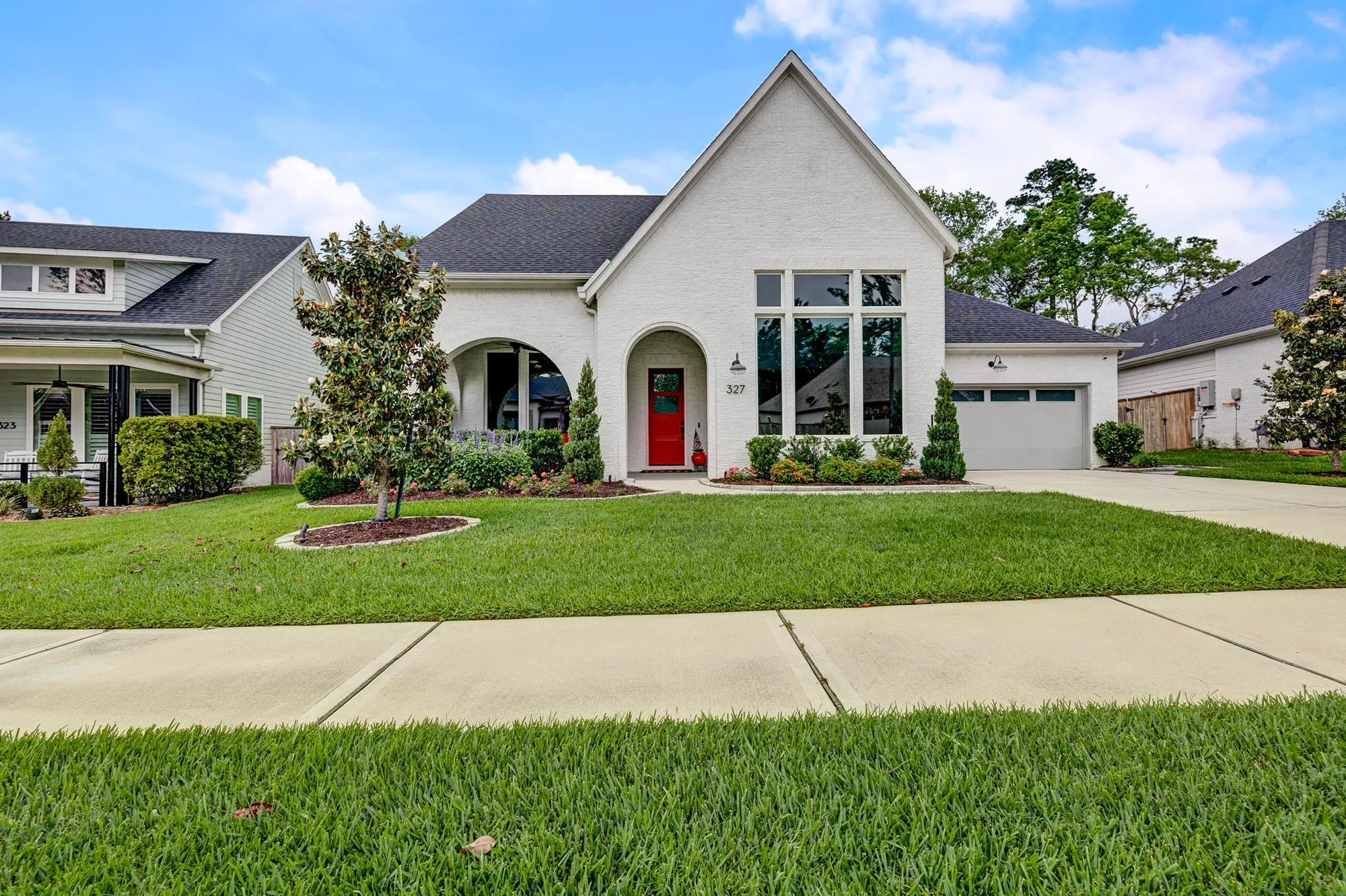 Property Slideshow image 6 of 48 | 327 n turks cap trl, Montgomery, TX, 77316