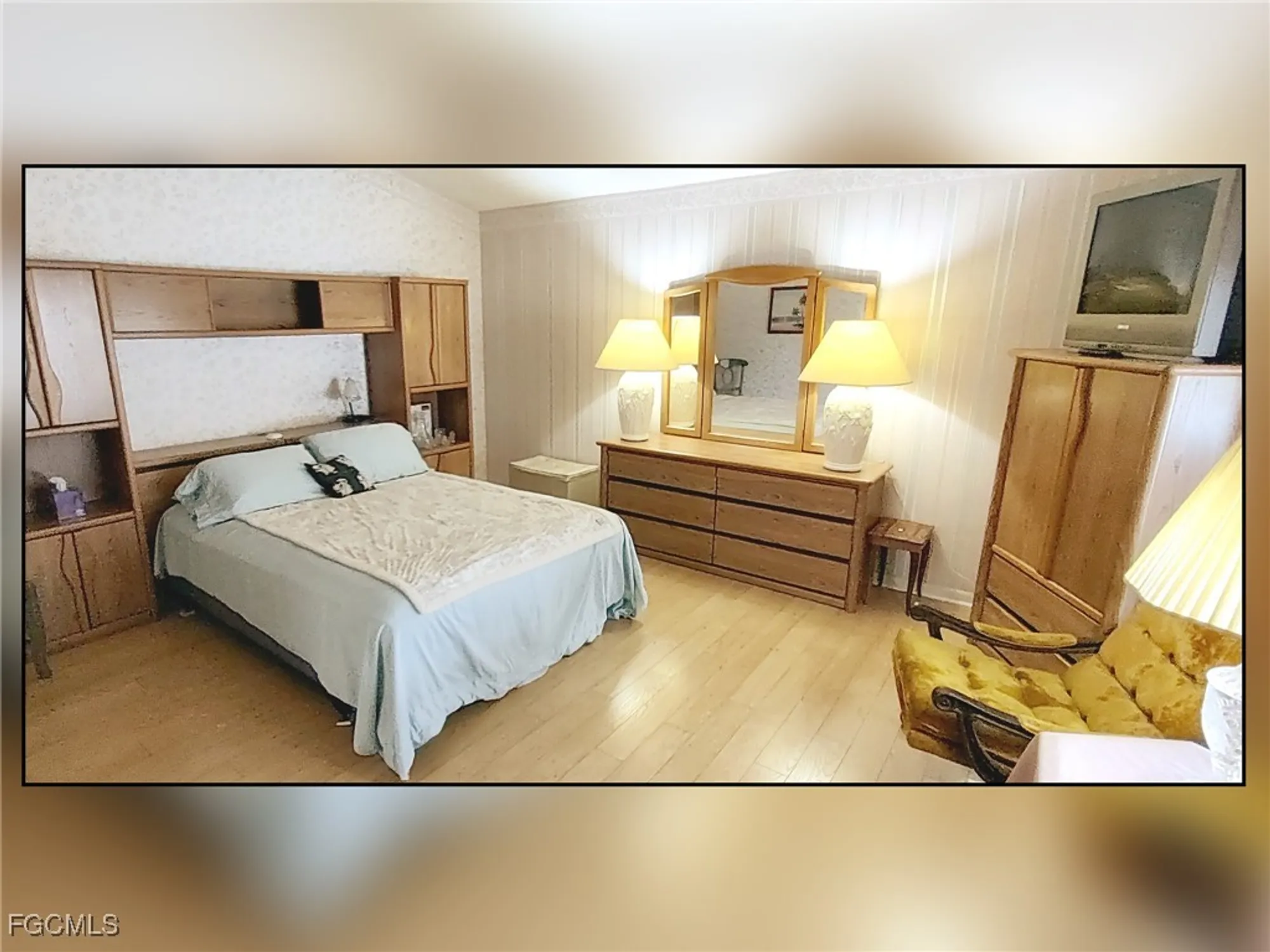 Property Slideshow image 19 of 33 | 18409 orangecrest ct, Lehigh Acres, FL, 33936