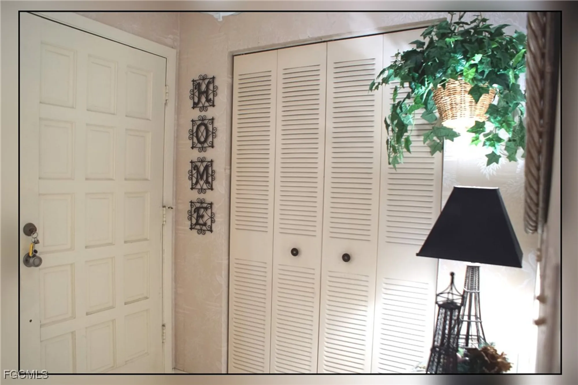 Property Slideshow image 4 of 33 | 18409 orangecrest ct, Lehigh Acres, FL, 33936