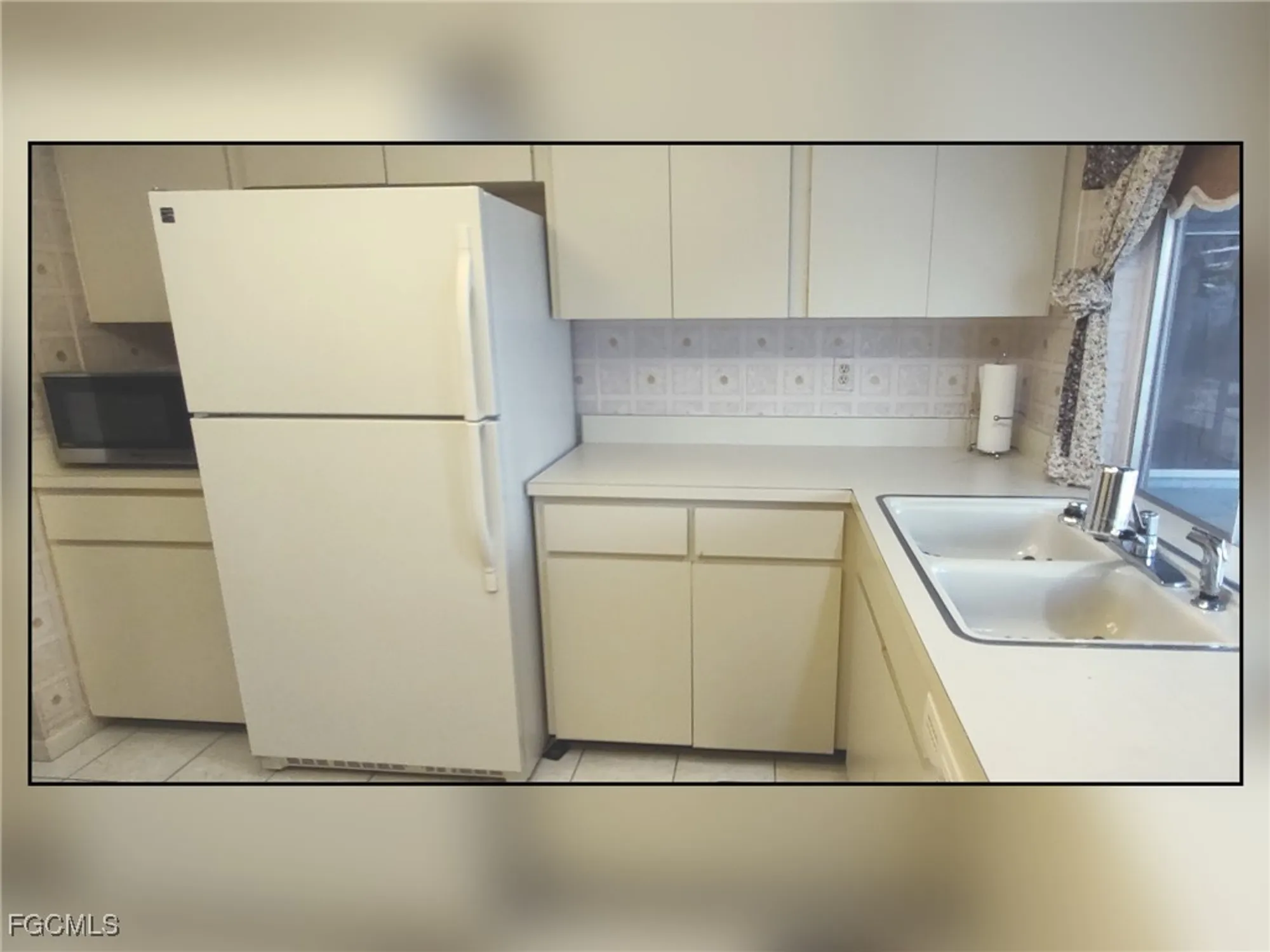 Property Slideshow image 8 of 33 | 18409 orangecrest ct, Lehigh Acres, FL, 33936