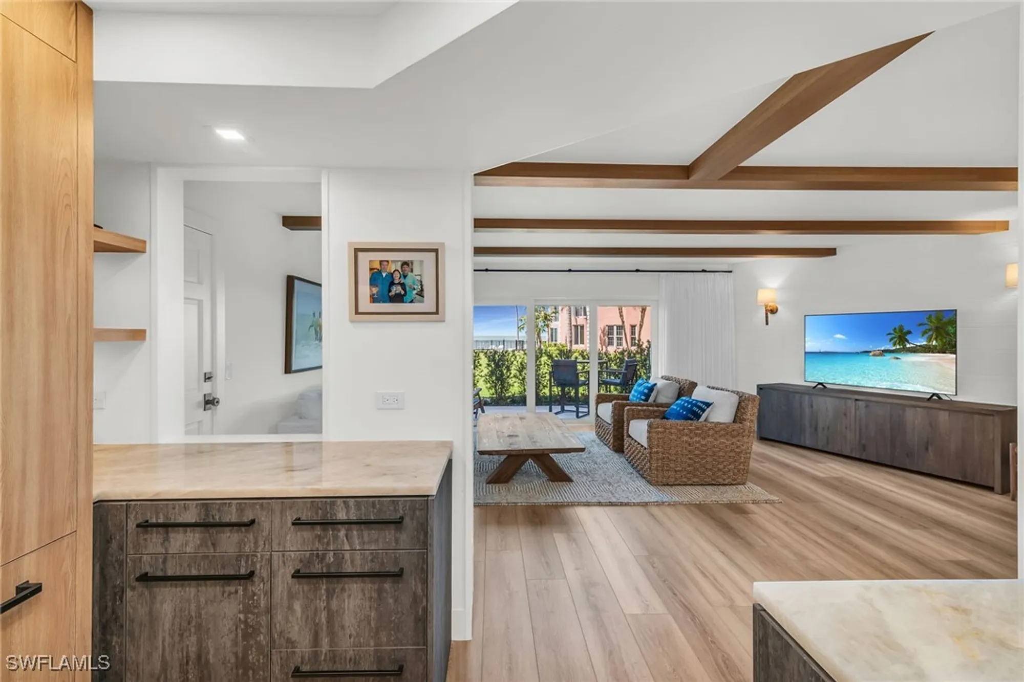 Property Slideshow image 10 of 37 | 2401 gulf shore blvd 13, Naples, FL, 34103