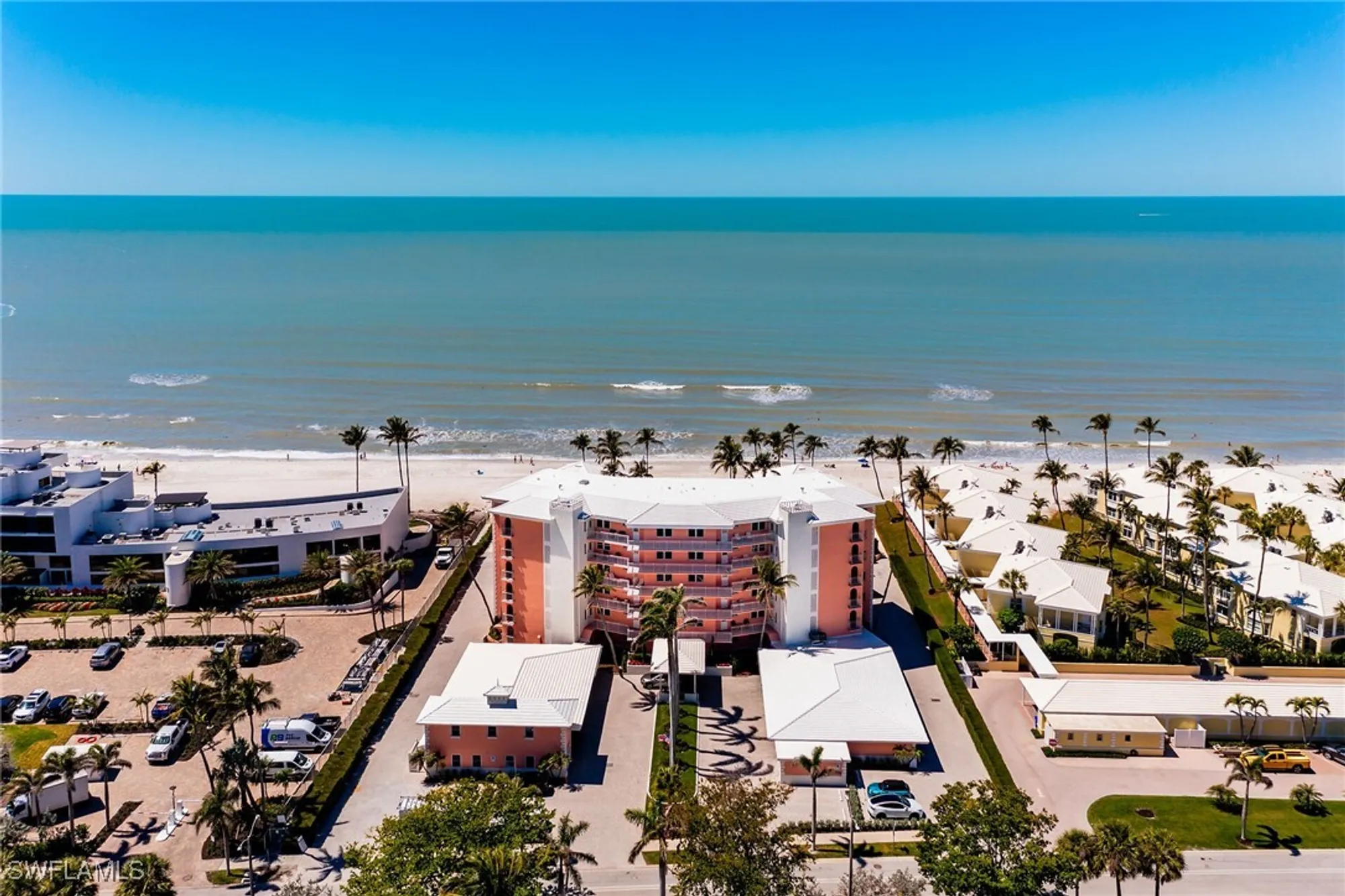 Property Slideshow image 29 of 37 | 2401 gulf shore blvd 13, Naples, FL, 34103