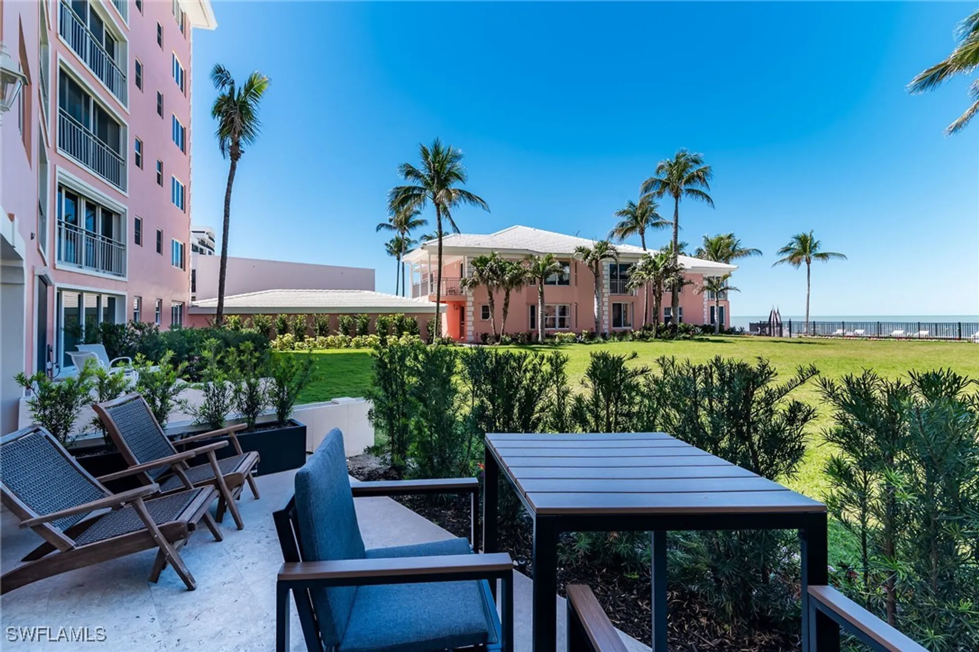 Property Slideshow image 23 of 37 | 2401 gulf shore blvd 13, Naples, FL, 34103