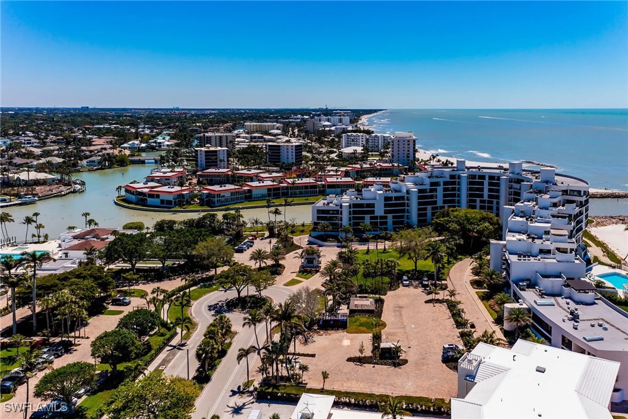 Property Slideshow image 36 of 37 | 2401 gulf shore blvd 13, Naples, FL, 34103