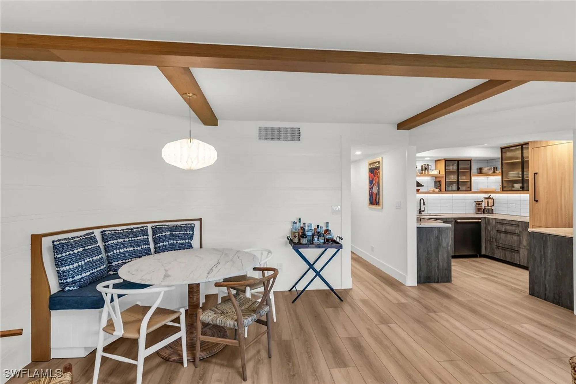 Property Slideshow image 5 of 37 | 2401 gulf shore blvd 13, Naples, FL, 34103