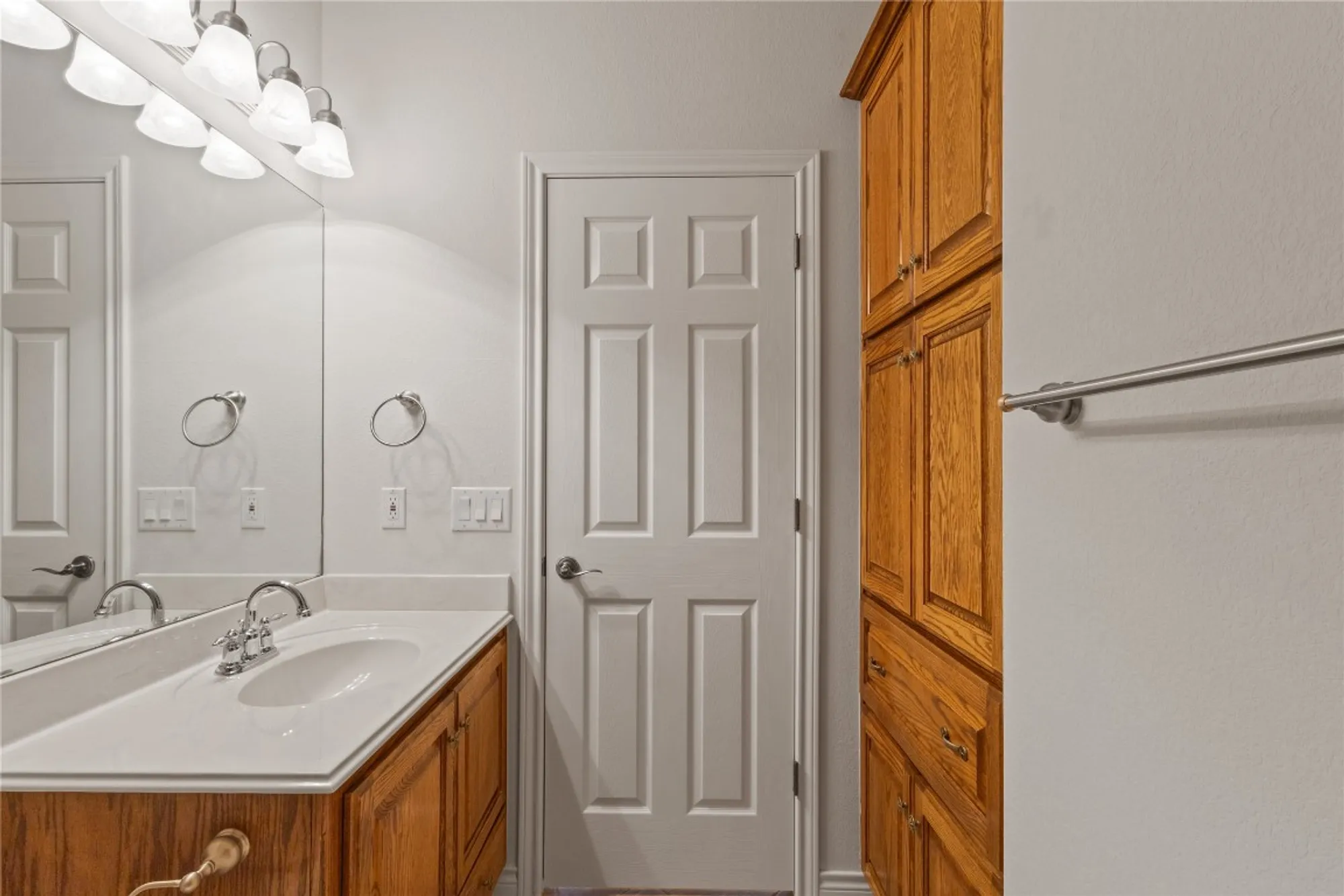 Property Slideshow image 17 of 26 | 4921 big bend trl, Georgetown, TX, 78633