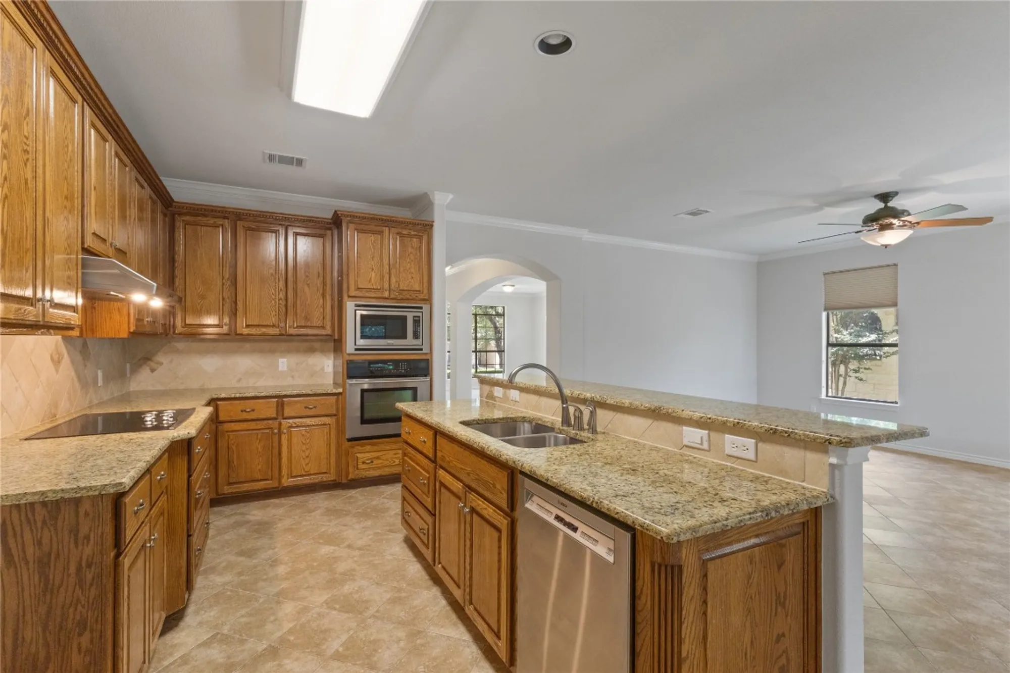 Property Slideshow image 7 of 26 | 4921 big bend trl, Georgetown, TX, 78633