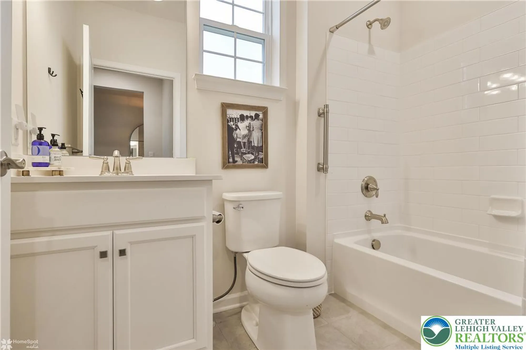 Property Slideshow image 34 of 56 | 8012 century blvd, Breinigsville, PA, 18031