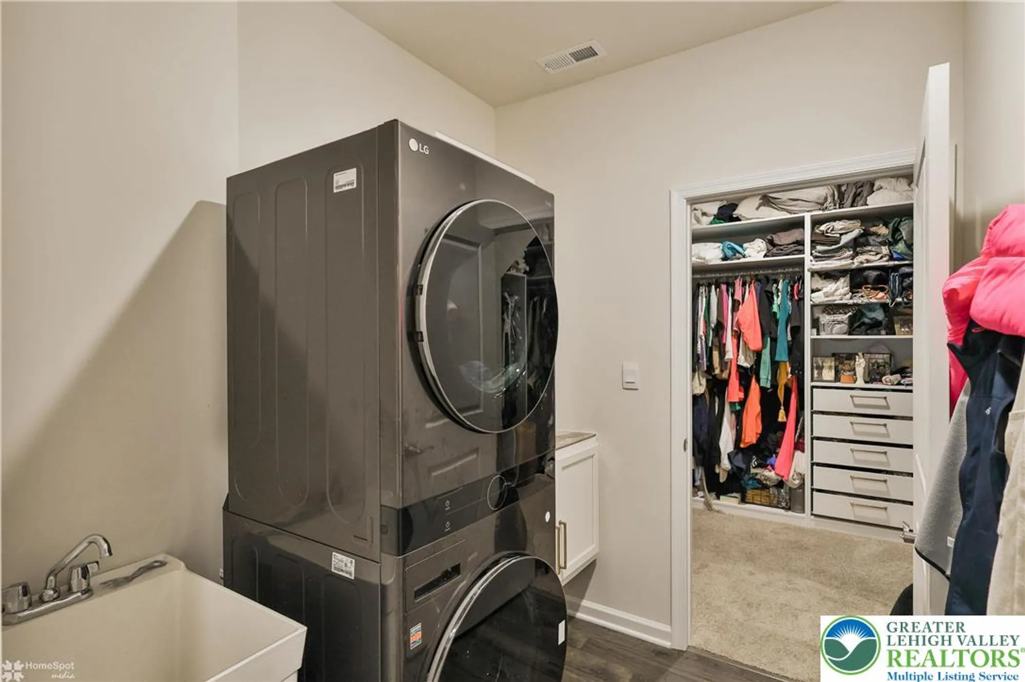 Property Slideshow image 35 of 56 | 8012 century blvd, Breinigsville, PA, 18031