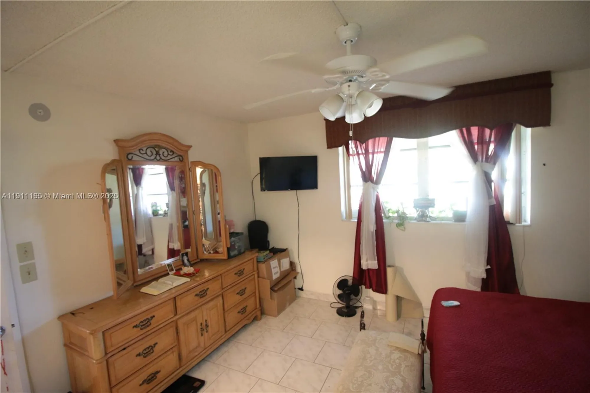 Property Slideshow image 15 of 35 | 3001 nw 46th ave apt 102, Lauderdale Lakes, FL, 33313