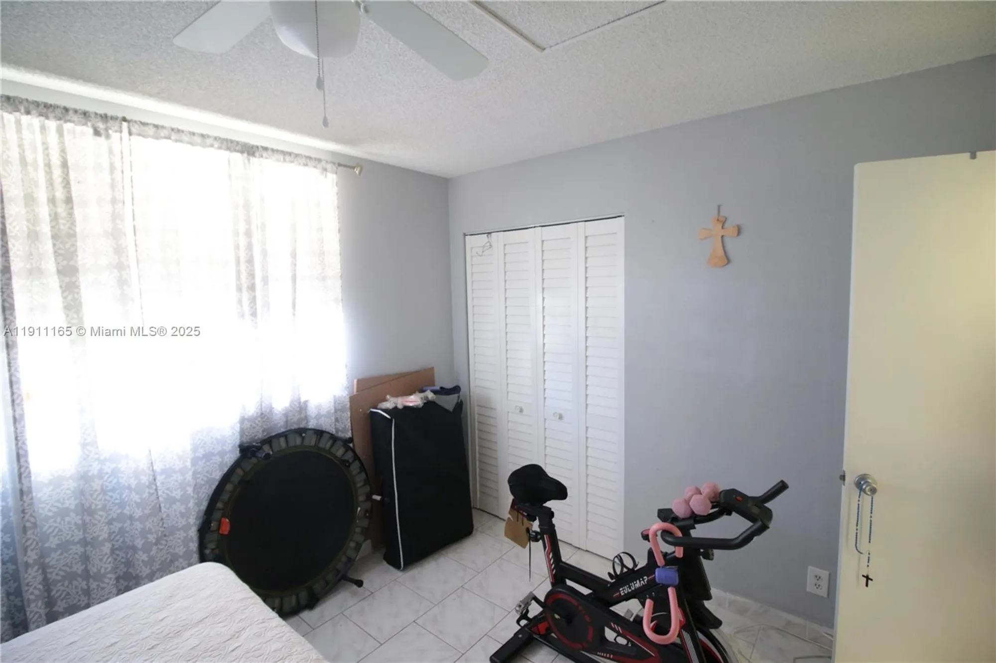 Property Slideshow image 26 of 35 | 3001 nw 46th ave apt 102, Lauderdale Lakes, FL, 33313