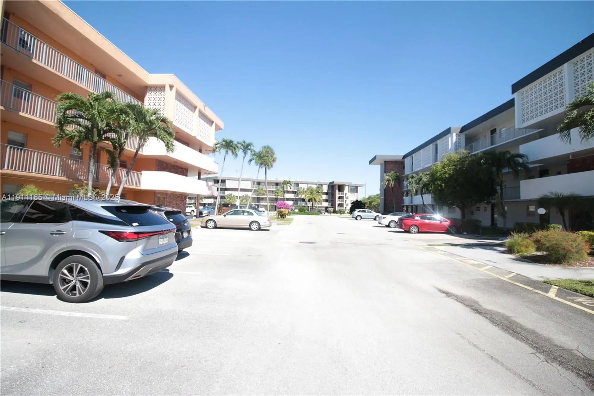 Property Slideshow image 35 of 35 | 3001 nw 46th ave apt 102, Lauderdale Lakes, FL, 33313