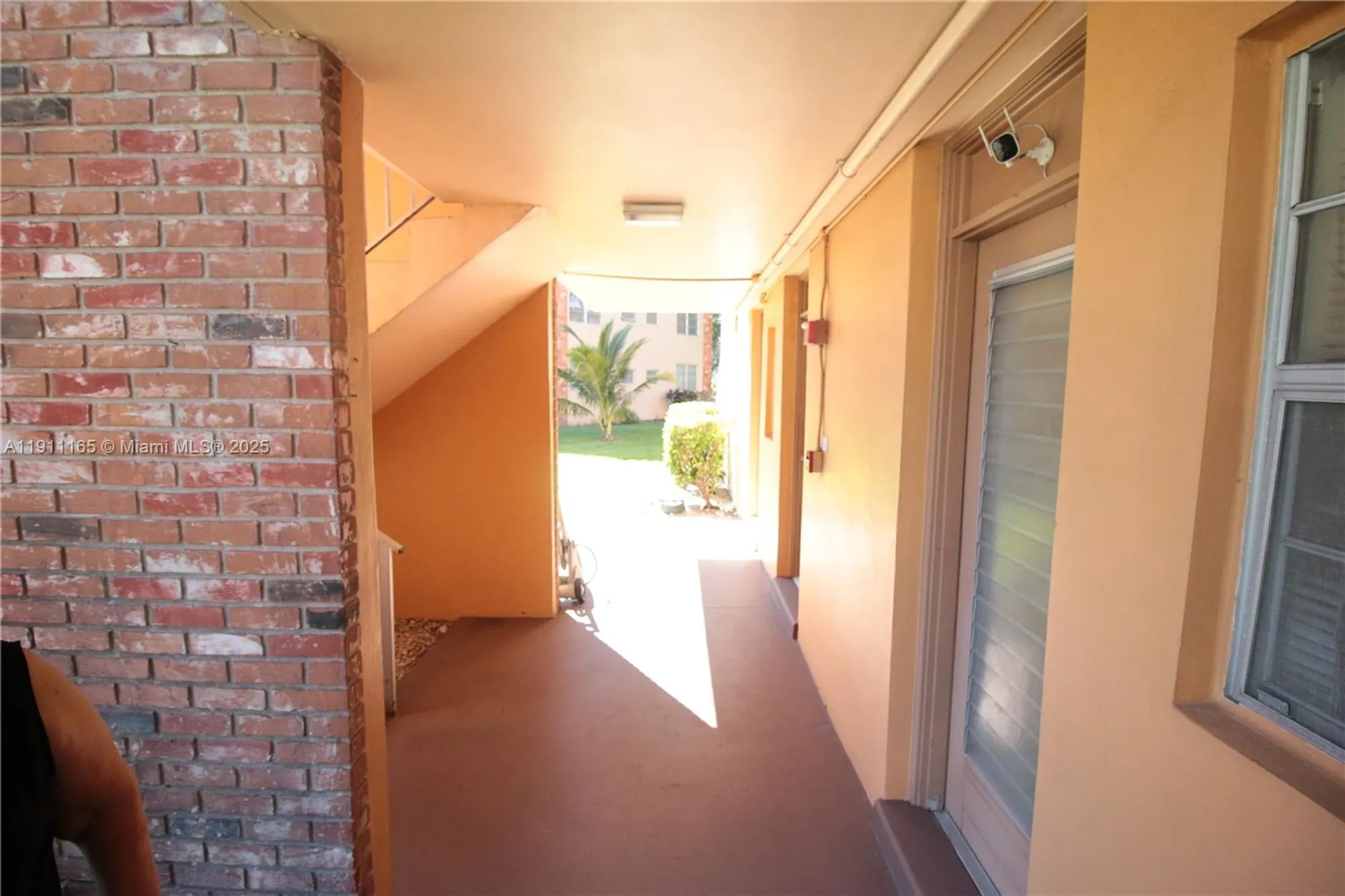 Property Slideshow image 32 of 35 | 3001 nw 46th ave apt 102, Lauderdale Lakes, FL, 33313