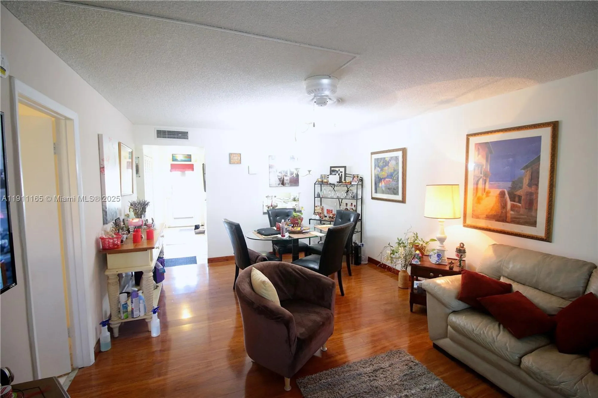 Property Slideshow image 4 of 35 | 3001 nw 46th ave apt 102, Lauderdale Lakes, FL, 33313