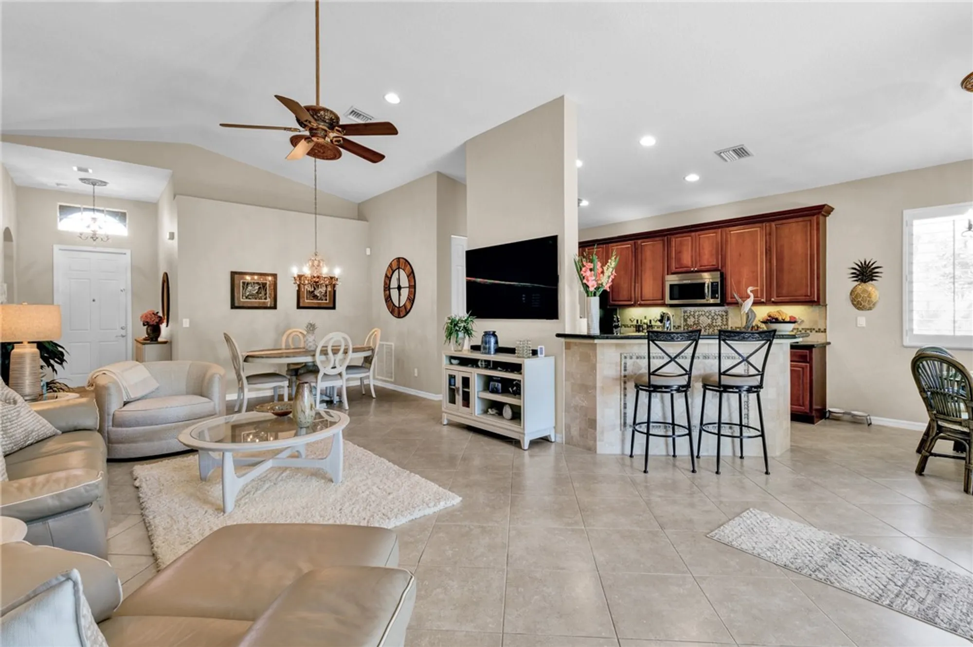 Property Slideshow image 6 of 36 | 6192 dorchester way, Vero Beach, FL, 32966