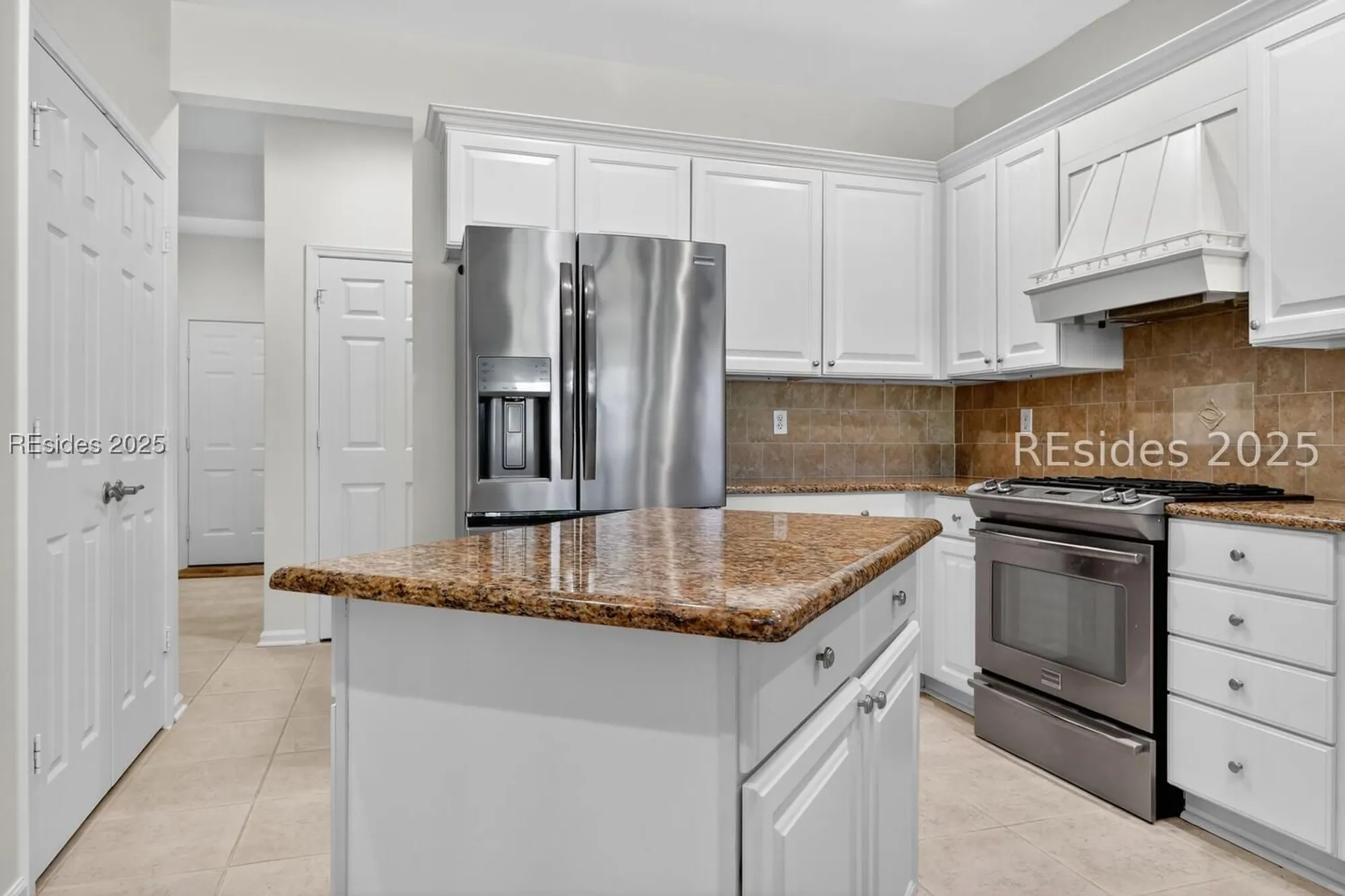 Property Slideshow image 18 of 48 | 30 fenwick dr, Bluffton, SC, 29909