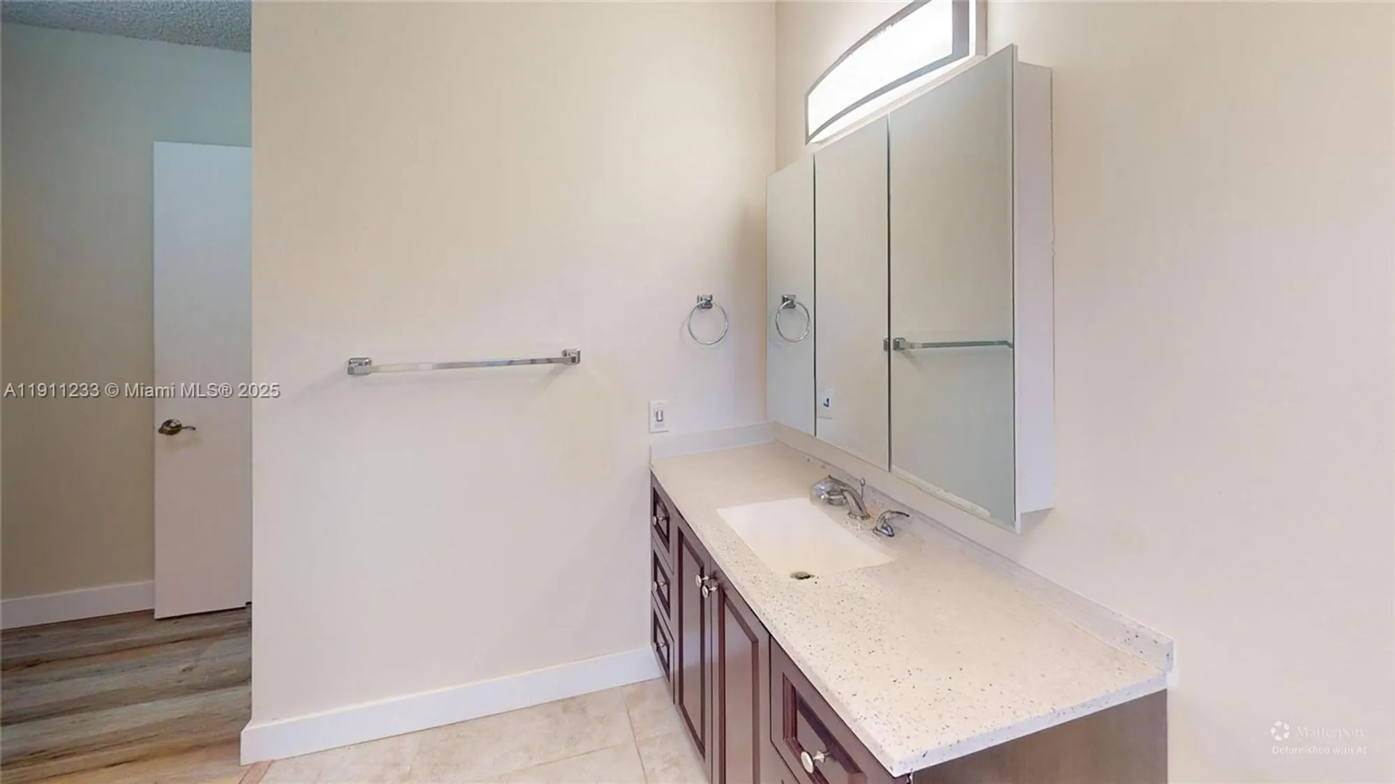 Property Slideshow image 15 of 32 | 4867 hawkwood rd b, Boynton Beach, FL, 33436