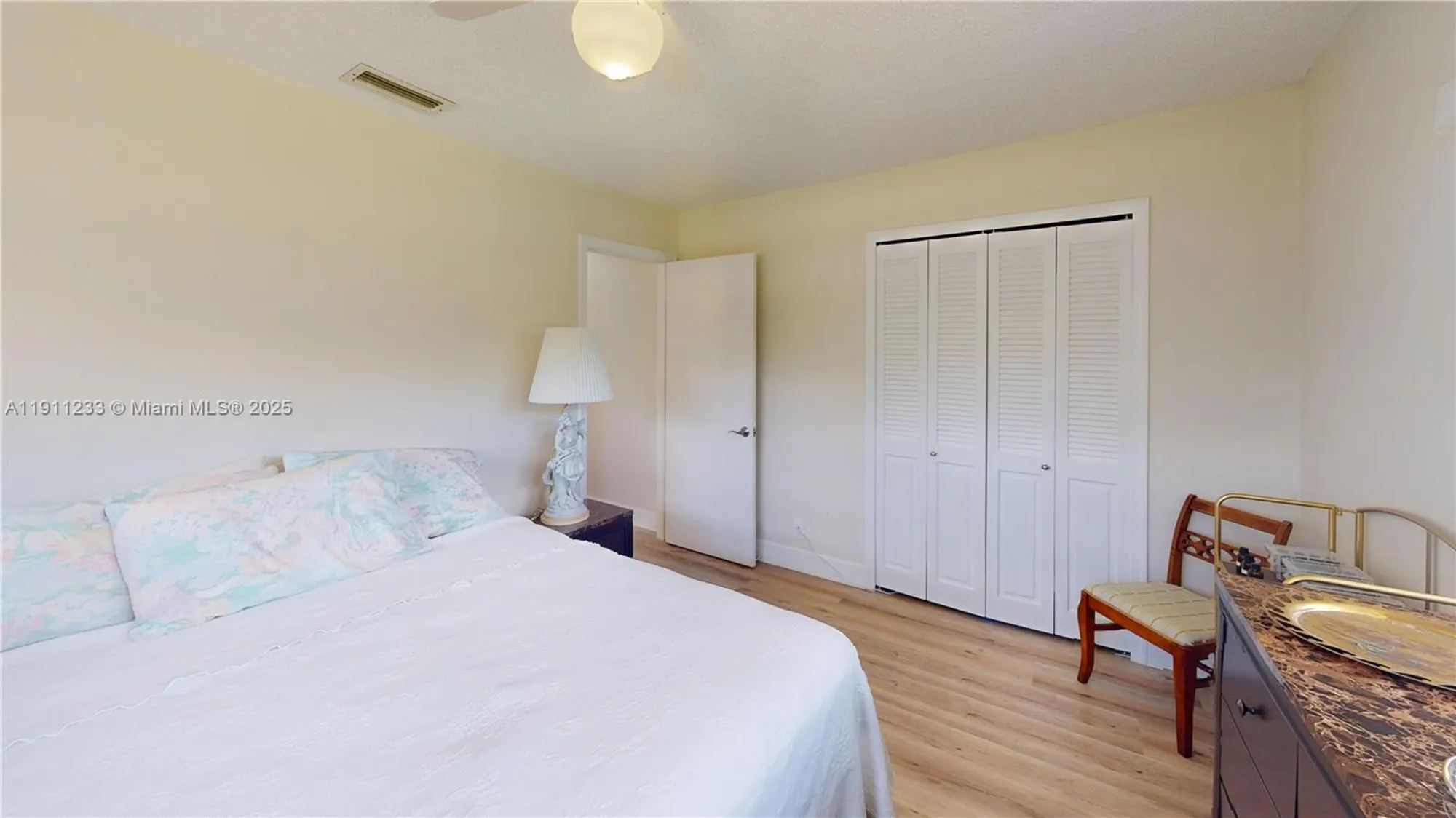 Property Slideshow image 18 of 32 | 4867 hawkwood rd b, Boynton Beach, FL, 33436