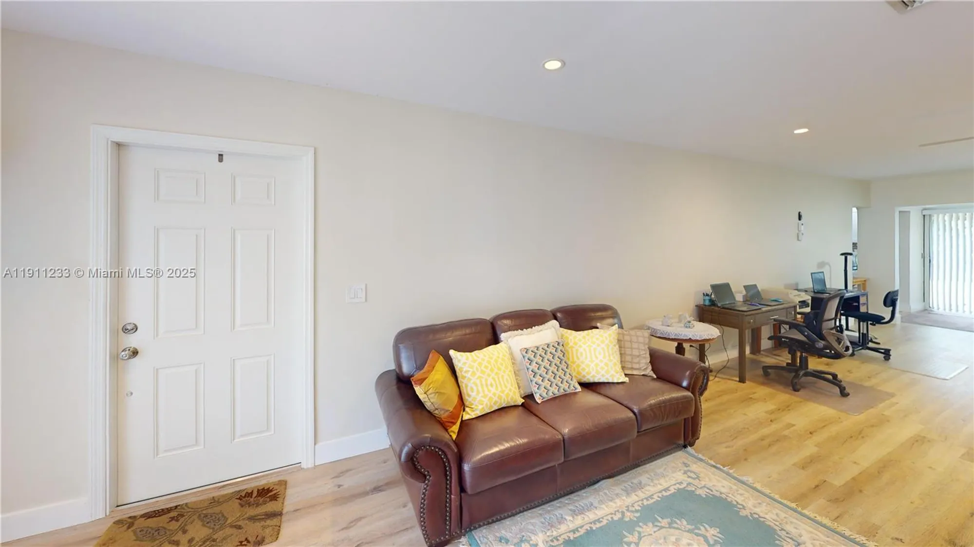 Property Slideshow image 28 of 32 | 4867 hawkwood rd b, Boynton Beach, FL, 33436