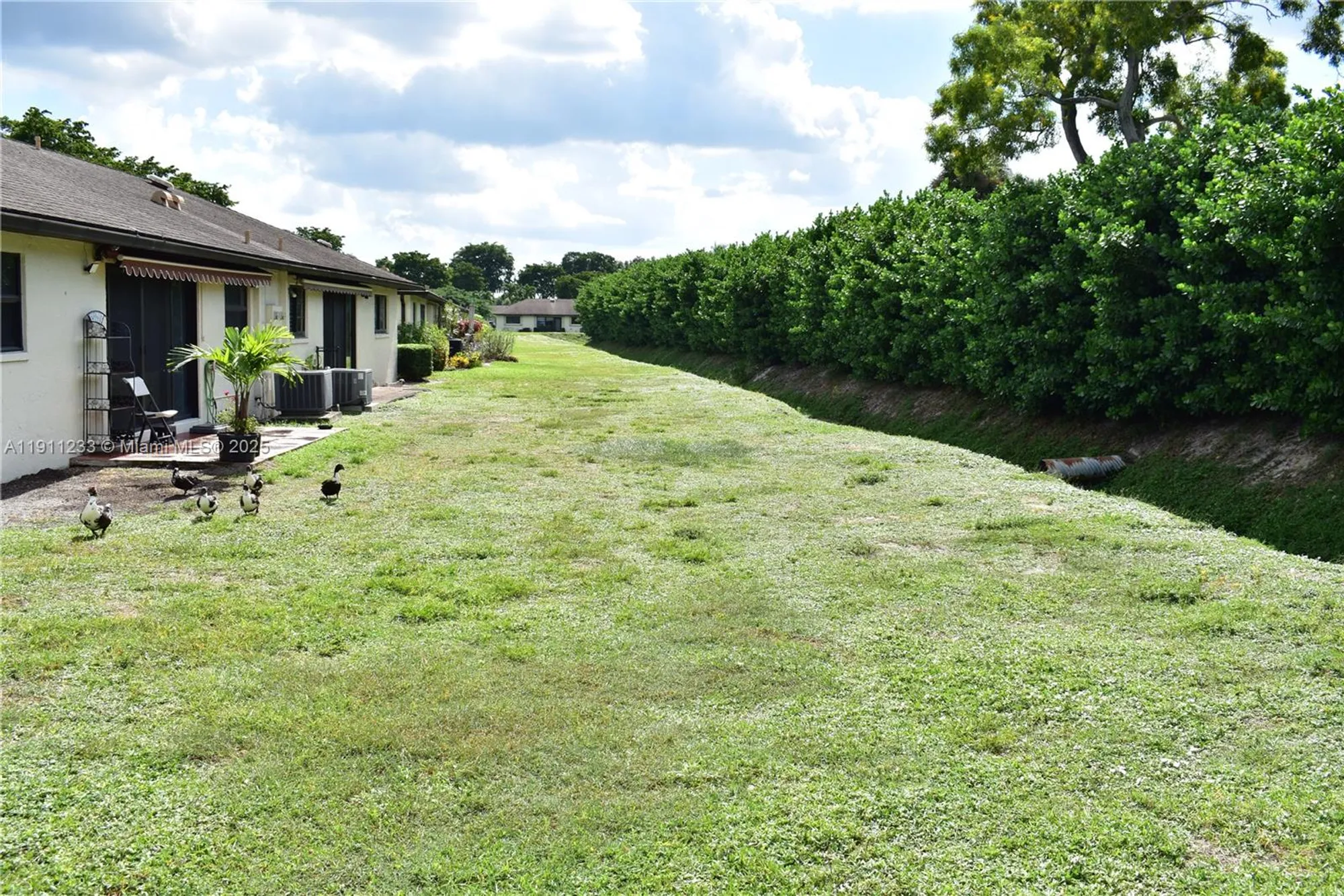 Property Slideshow image 5 of 32 | 4867 hawkwood rd b, Boynton Beach, FL, 33436