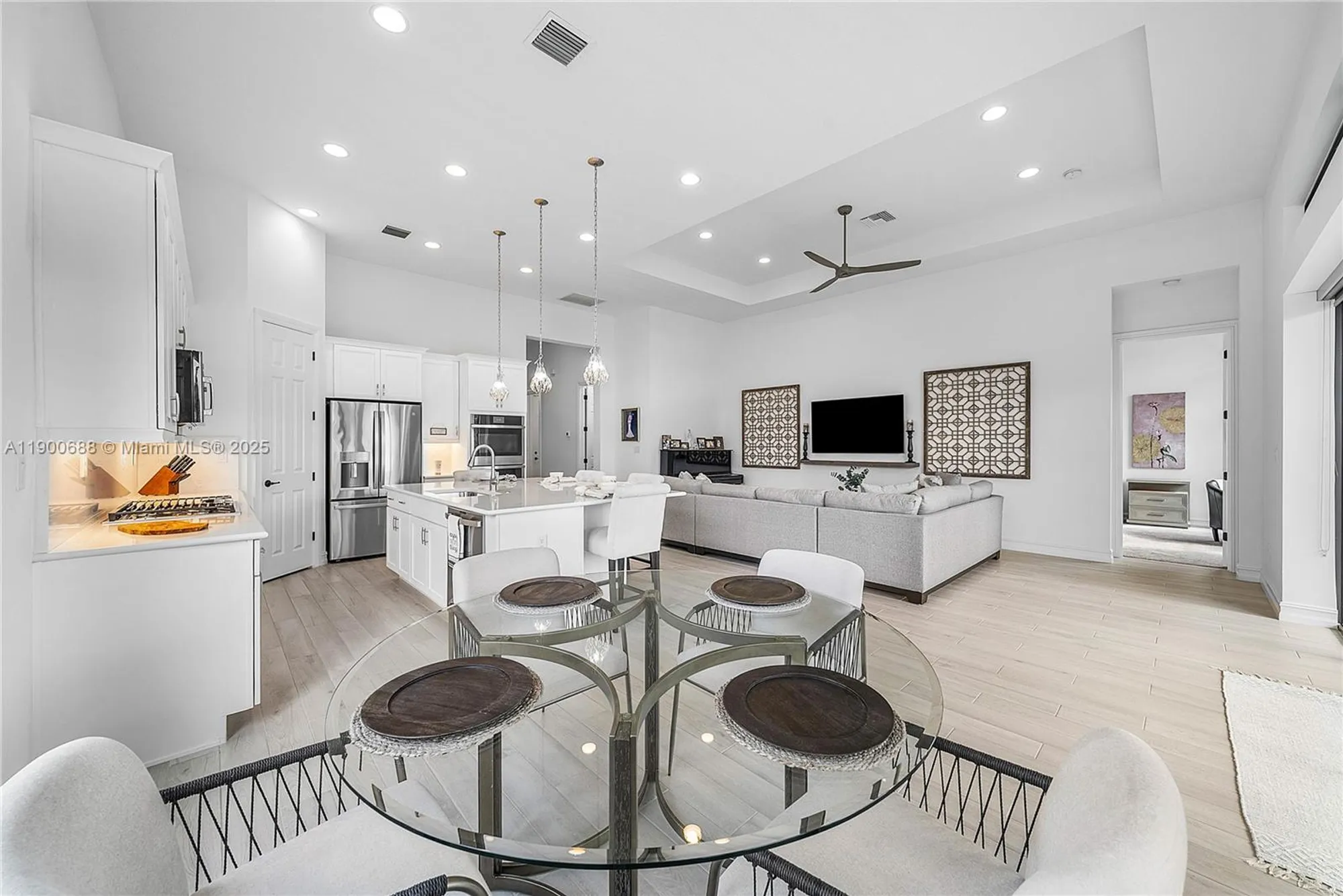 Property Slideshow image 18 of 56 | 11908 fortress run, Parkland, FL, 33076