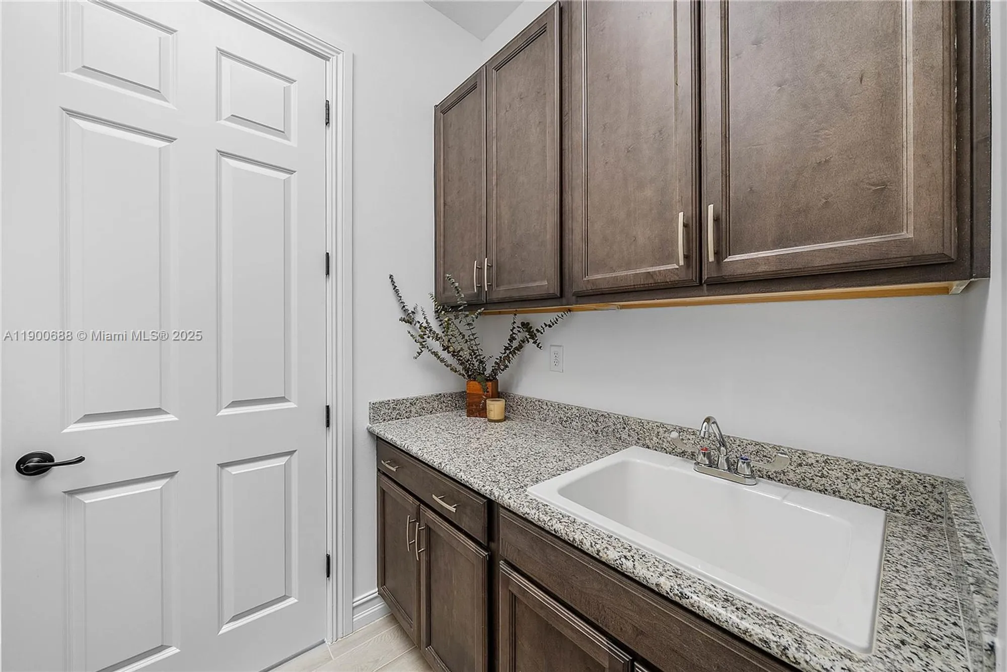 Property Slideshow image 13 of 56 | 11908 fortress run, Parkland, FL, 33076