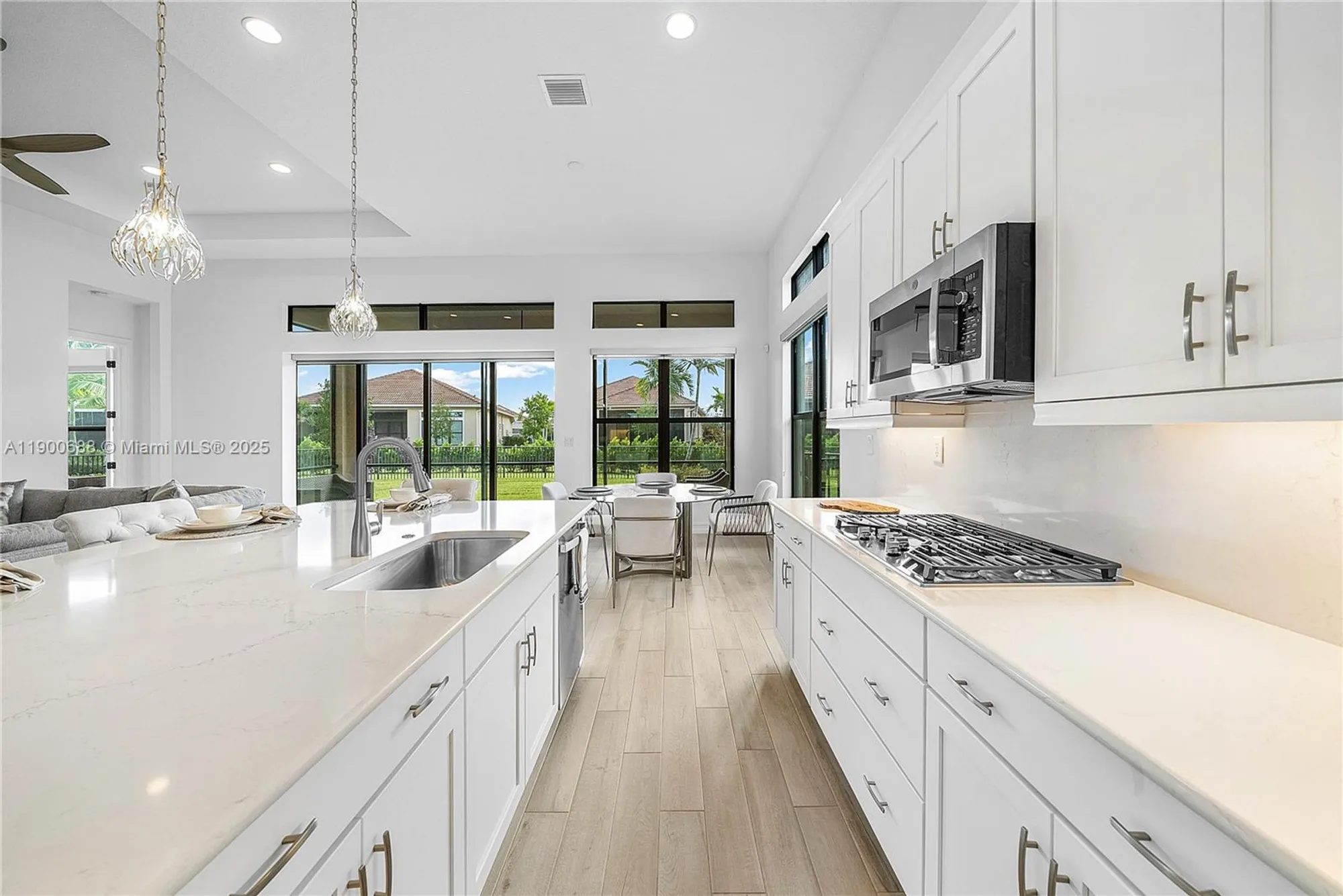 Property Slideshow image 20 of 56 | 11908 fortress run, Parkland, FL, 33076