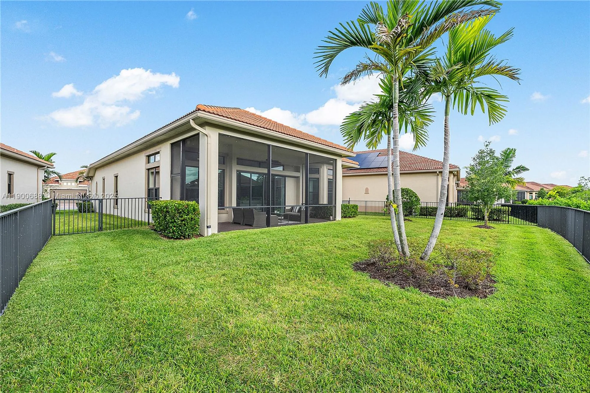 Property Slideshow image 36 of 56 | 11908 fortress run, Parkland, FL, 33076