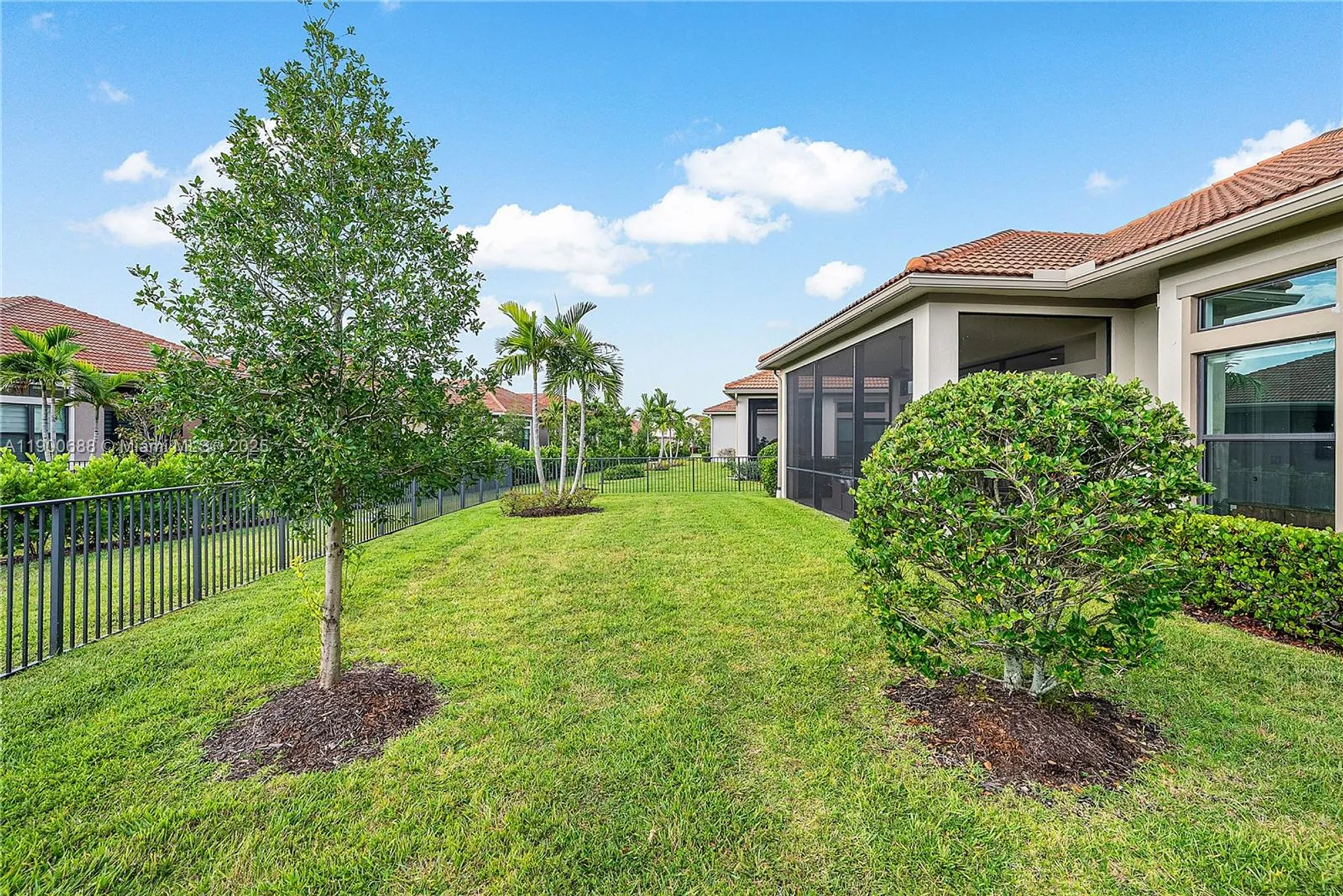 Property Slideshow image 39 of 56 | 11908 fortress run, Parkland, FL, 33076