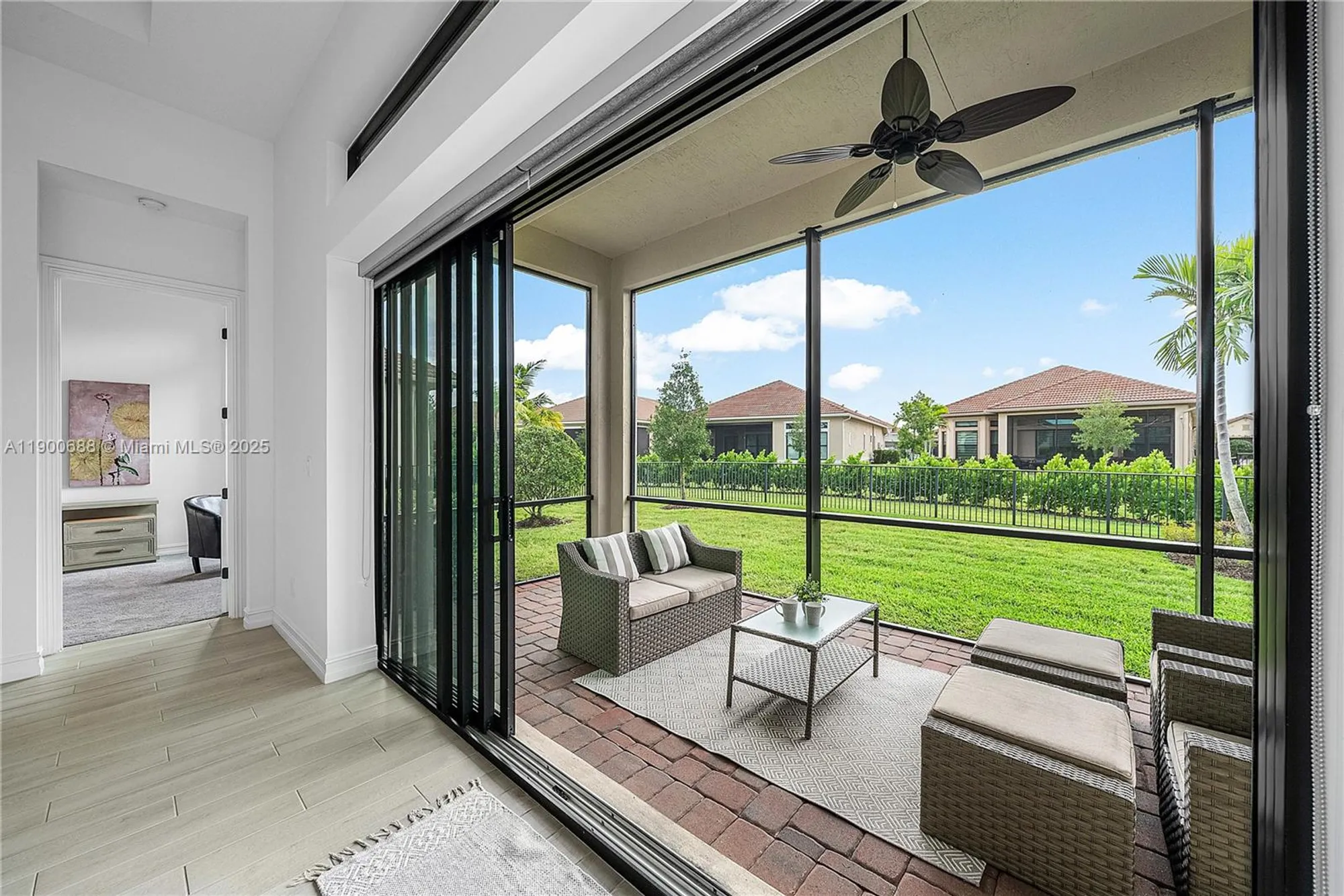 Property Slideshow image 31 of 56 | 11908 fortress run, Parkland, FL, 33076