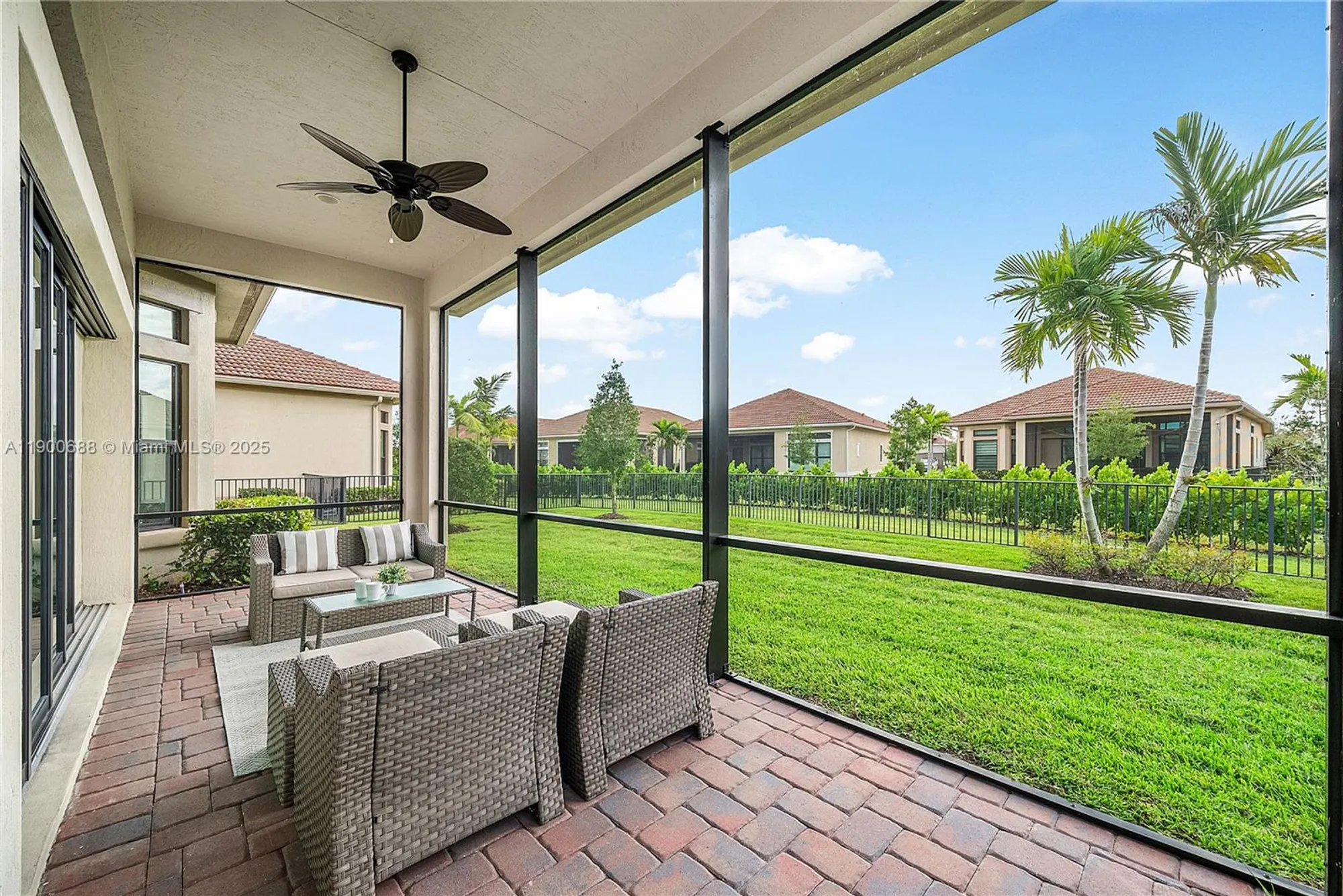 Property Slideshow image 33 of 56 | 11908 fortress run, Parkland, FL, 33076