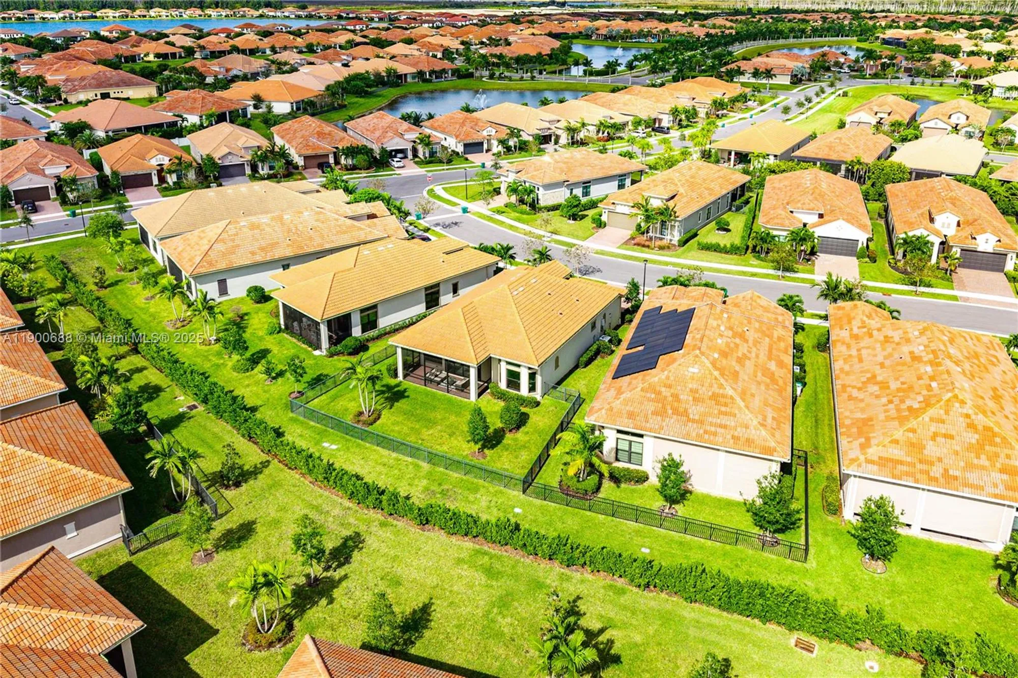 Property Slideshow image 44 of 56 | 11908 fortress run, Parkland, FL, 33076